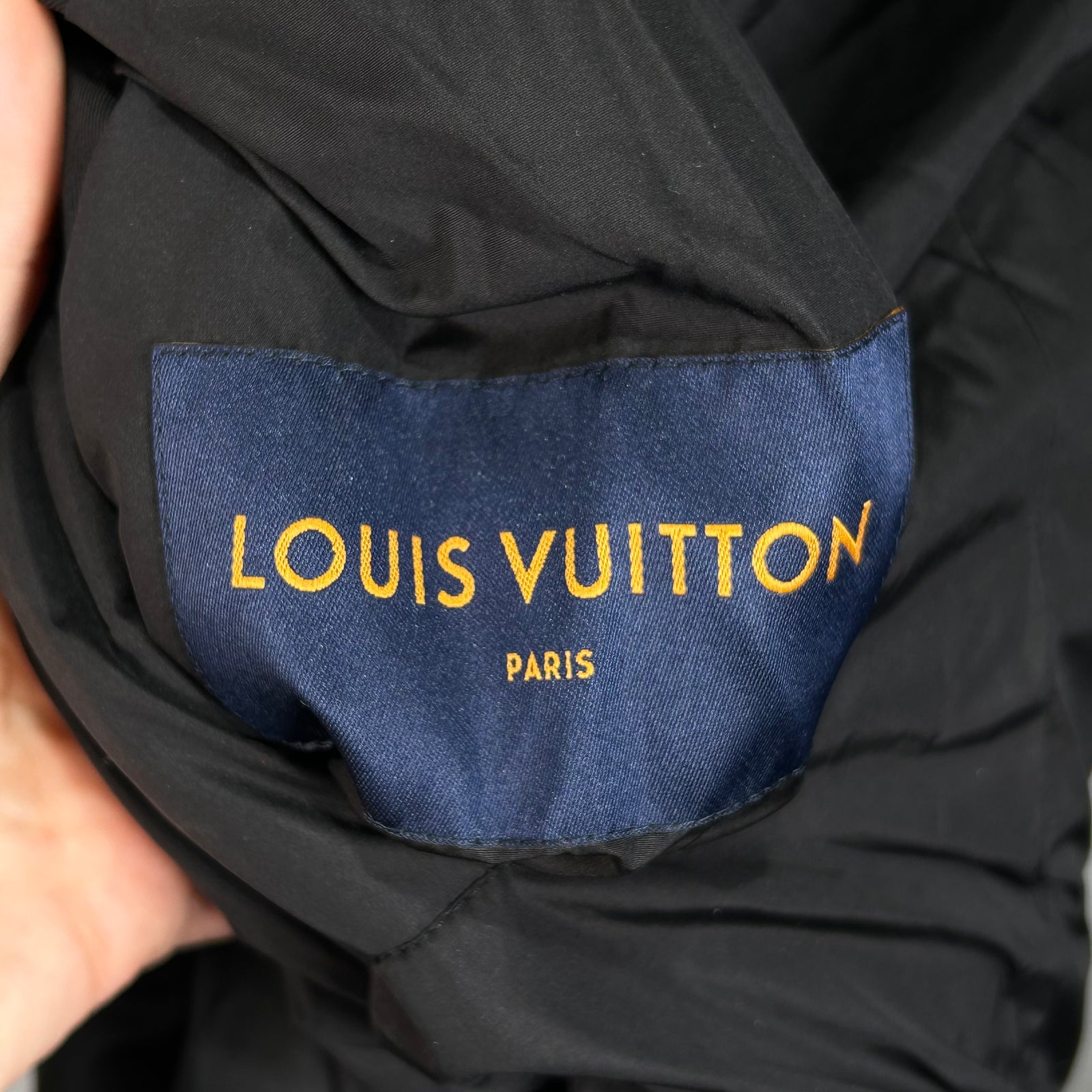 Louis Vuitton Black Flower Monogram Quilted Reversible Puffer Size 52