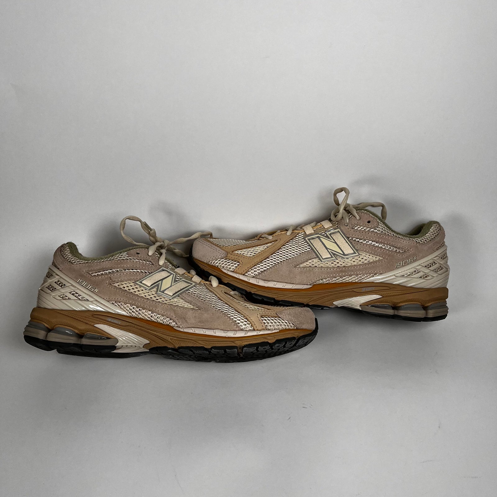 New Balance x Auralee 1906R Bone White Size 11.5