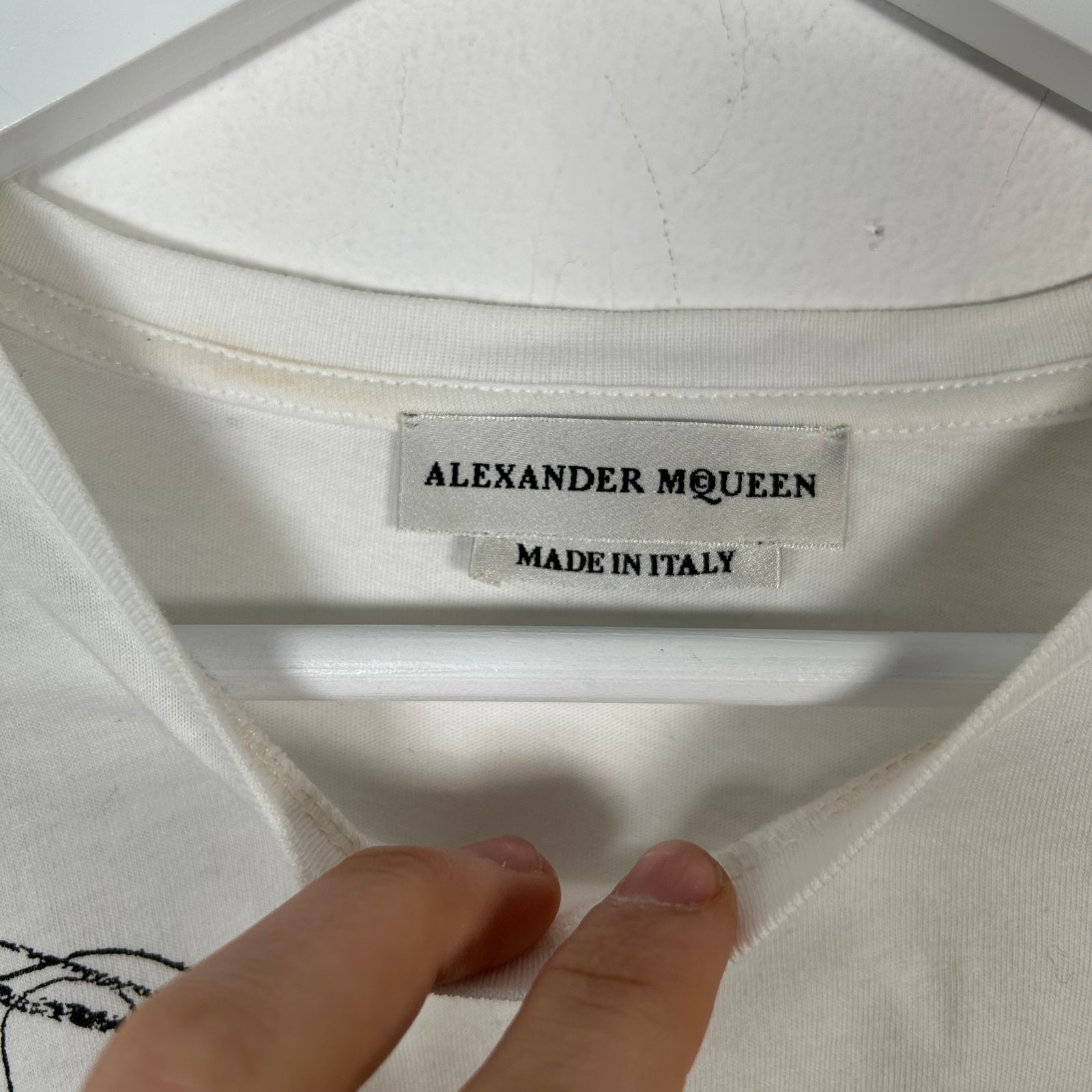 Alexander Mcqueen Smoke Skulls White T-Shirt Size S