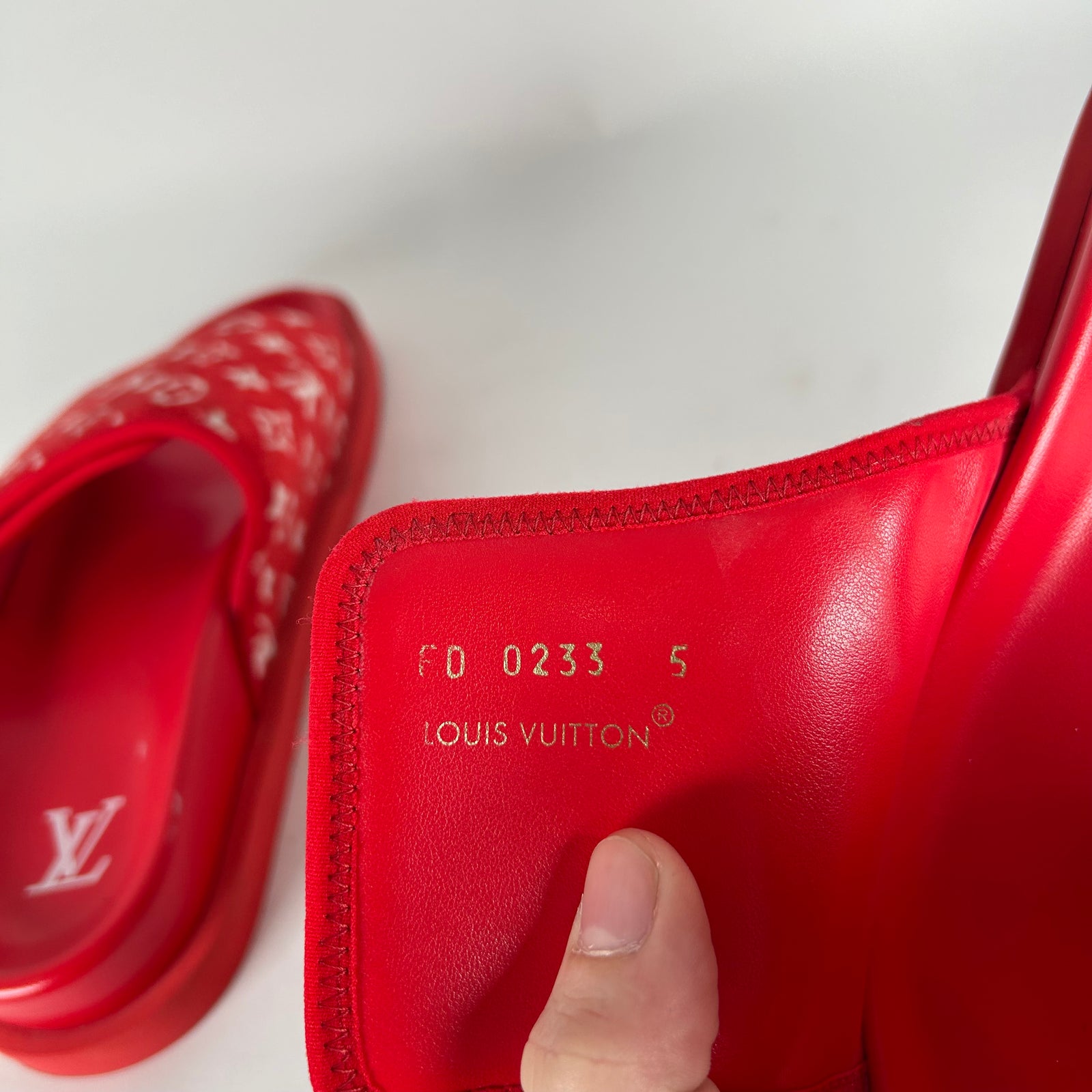 Louis Vuitton Red Miami Slides Size 5