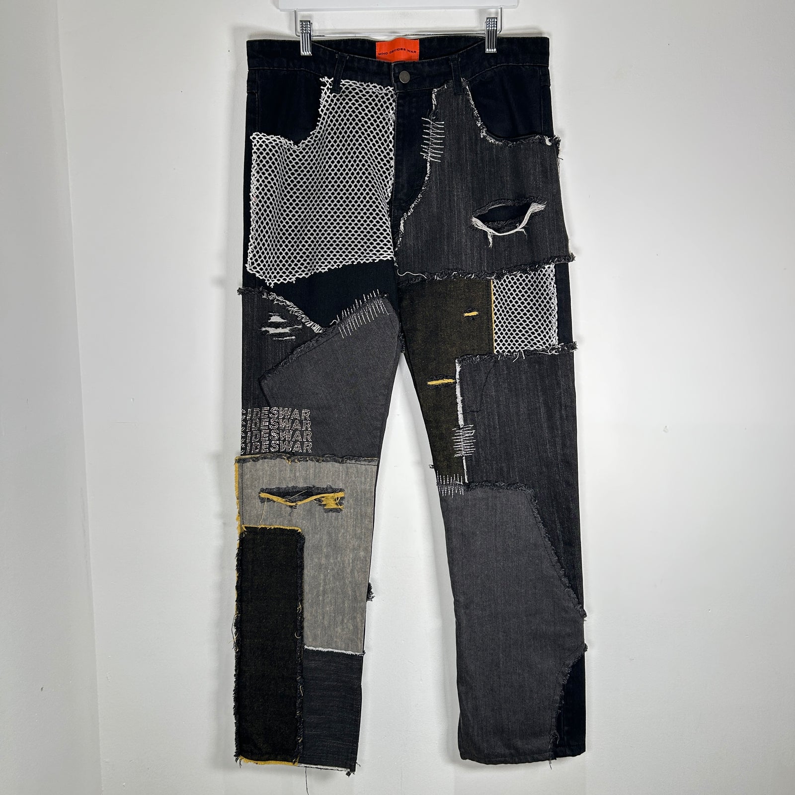 Who Decides War Patch Work Logo Jeans Size 34