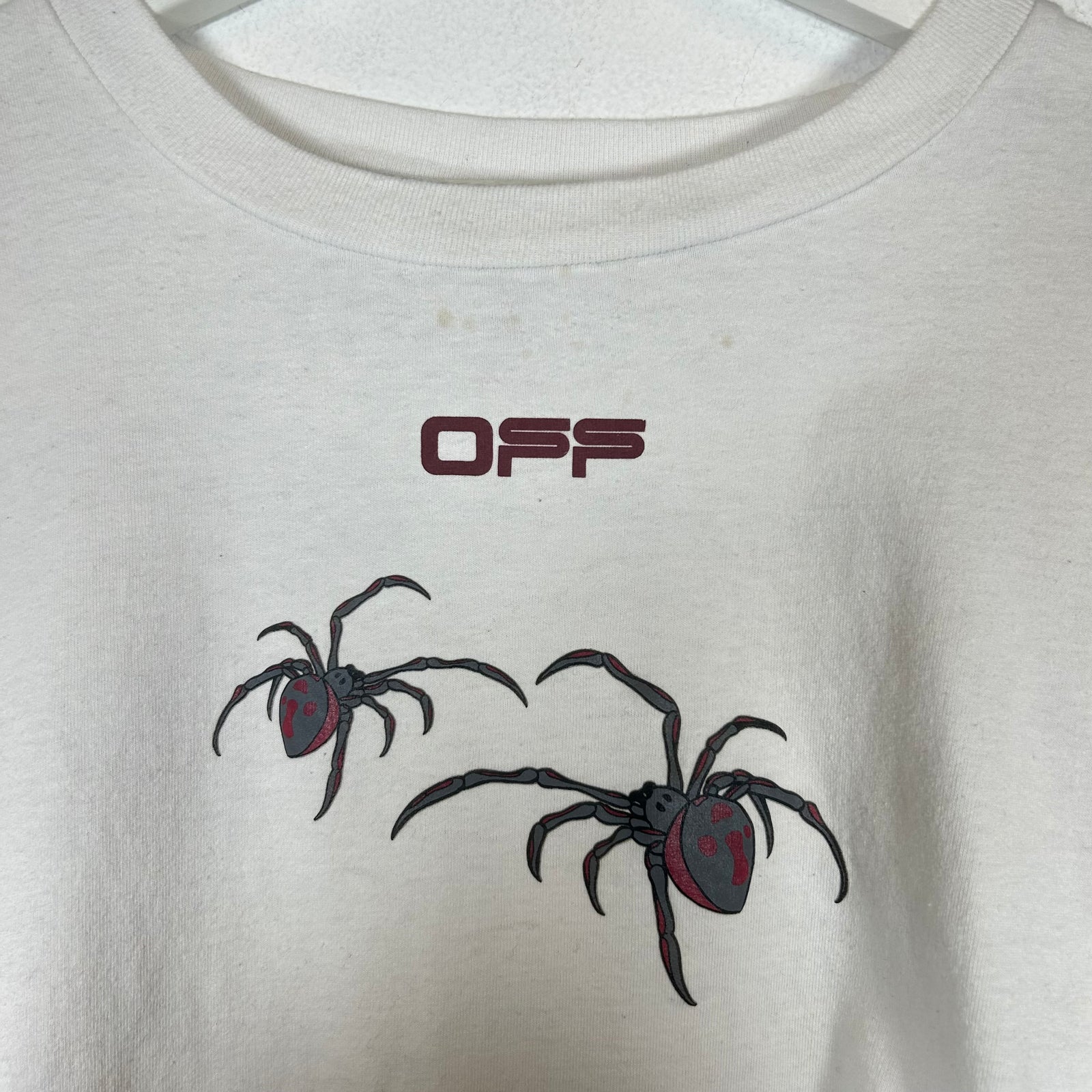 Off-White Burgundy Spider Graphic T-shirt Size M