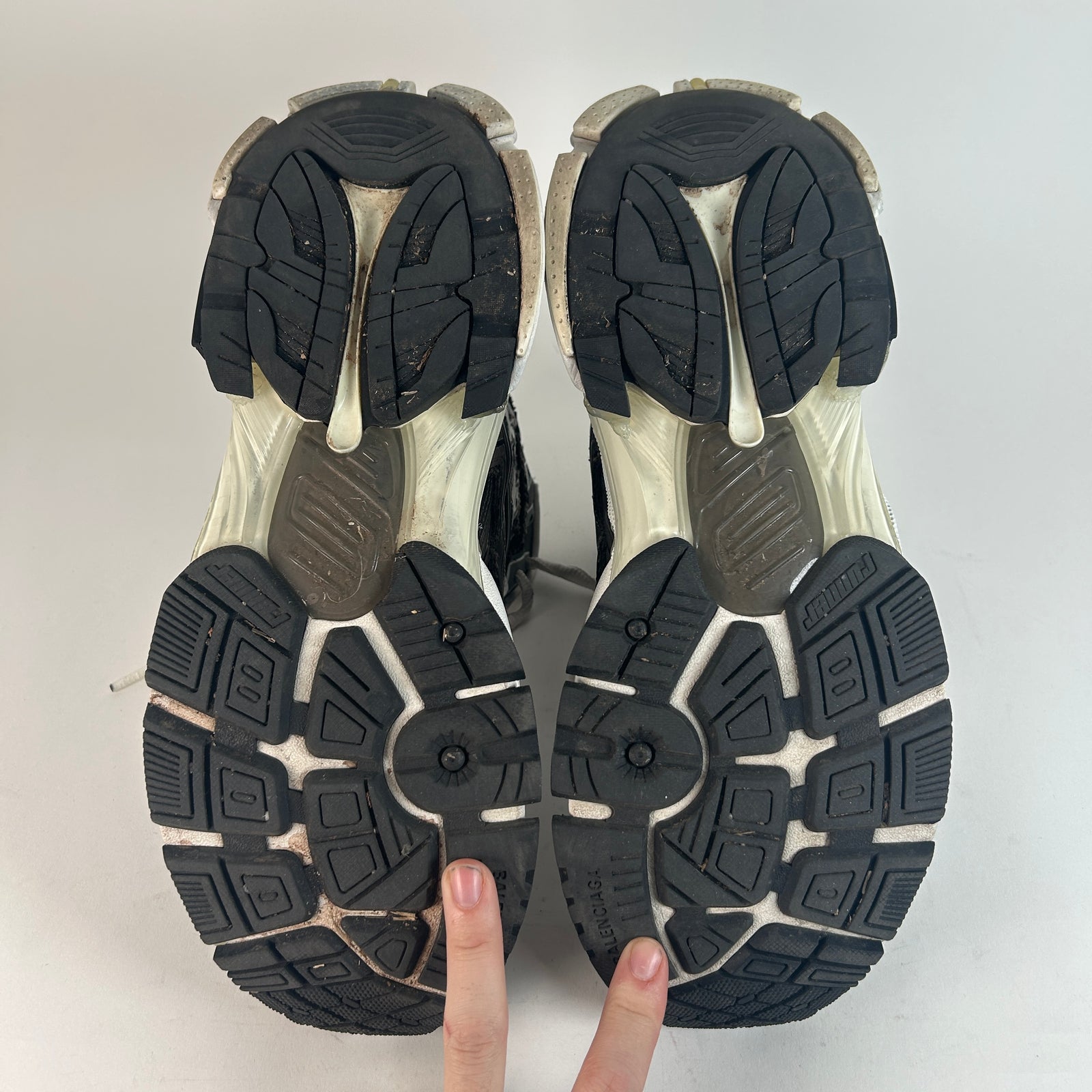 Balenciaga High Top Runner Size 45