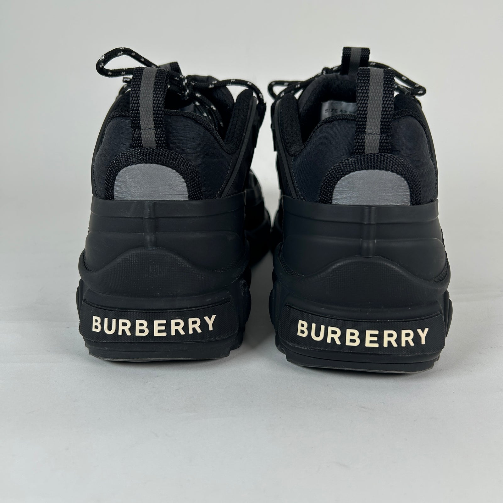 Burberry Triple Black Arthur Low Top Size 43