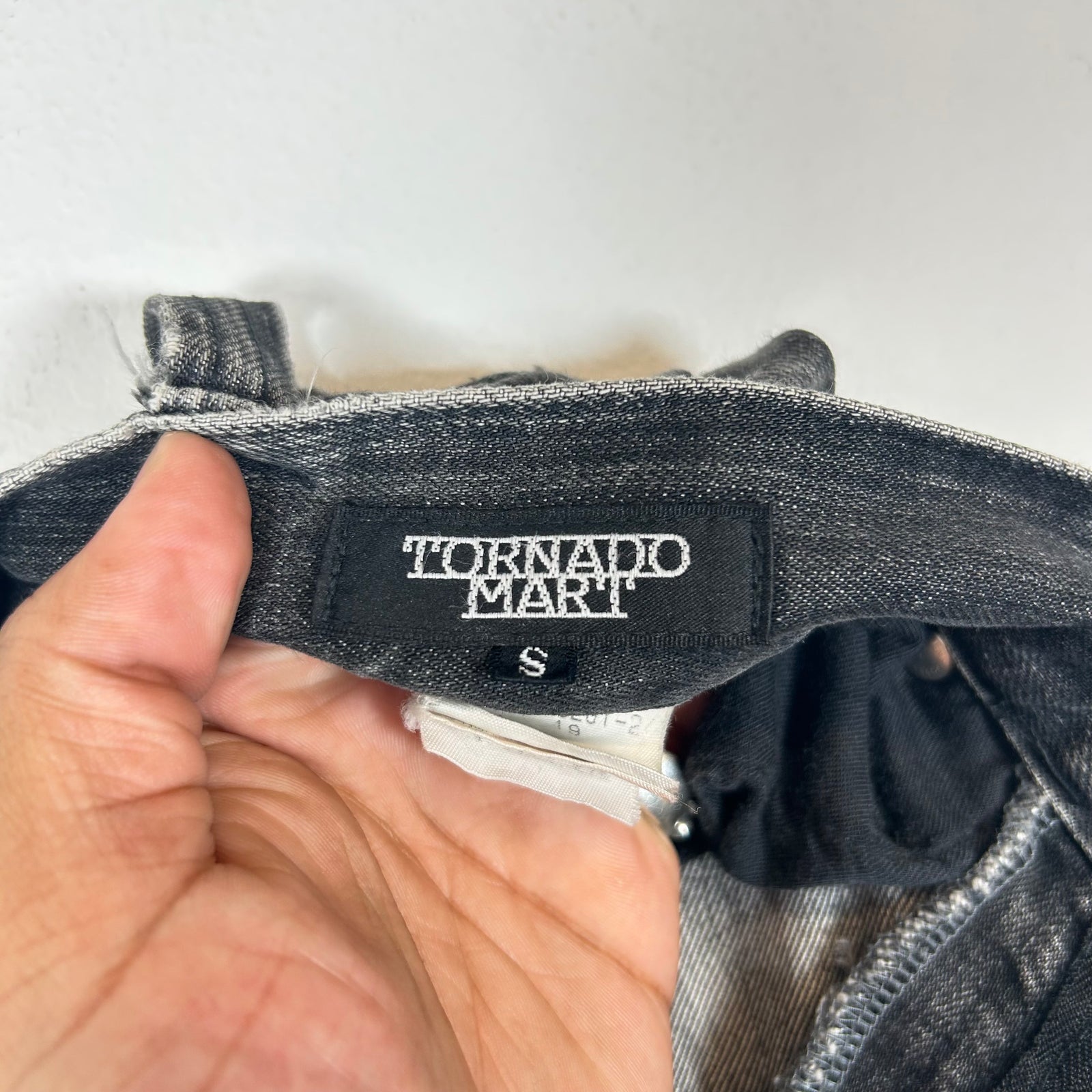 Tornado Mart Grey Spiral Cut Flared Jeans Size 31