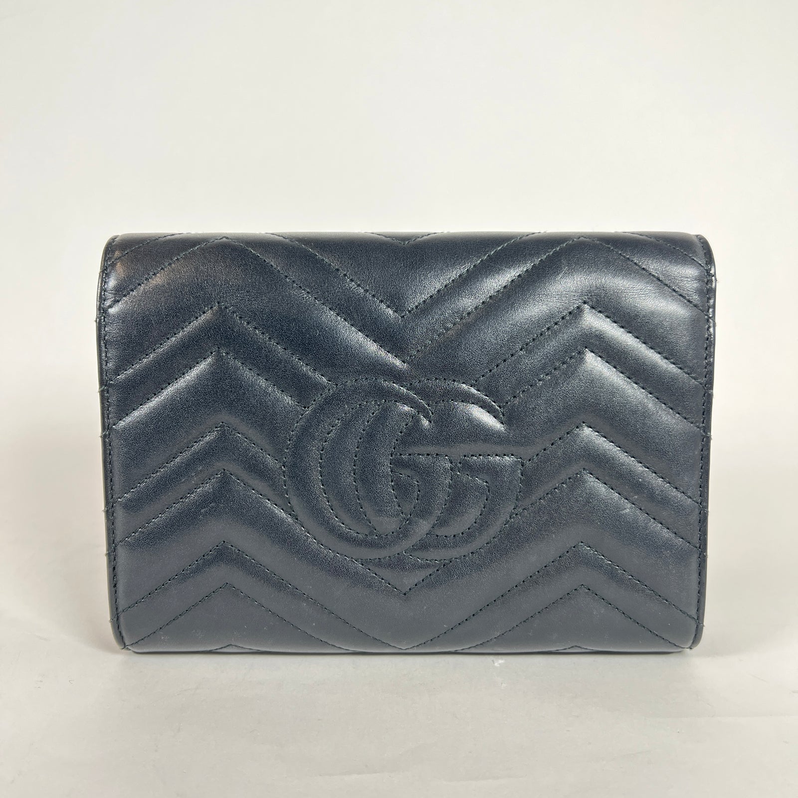 Gucci GG Marmont Matelasse Wallet On Chain