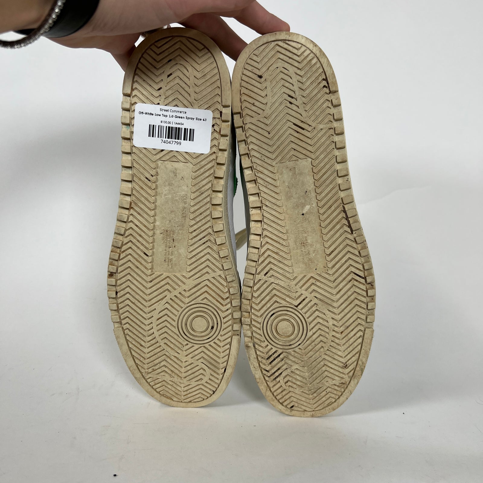 Off-White Low Top 1.0 Green Spray Size 43