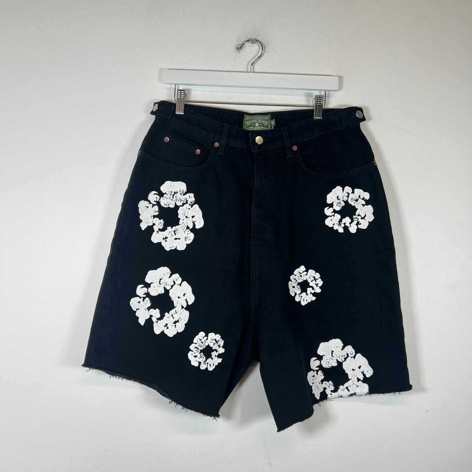 Denim Tears Black Wreath Denim Shorts Size M