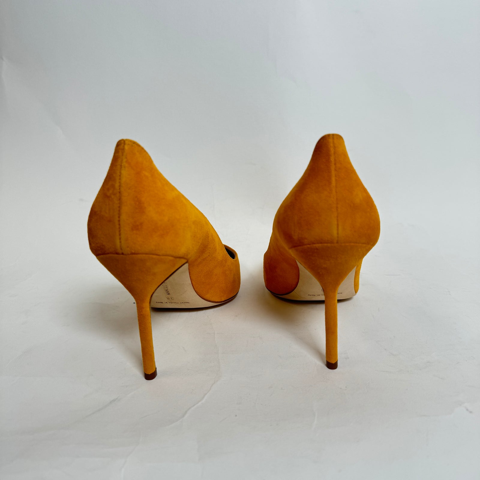 Manolo Blahnik Yellow Suede Pumps Size 38