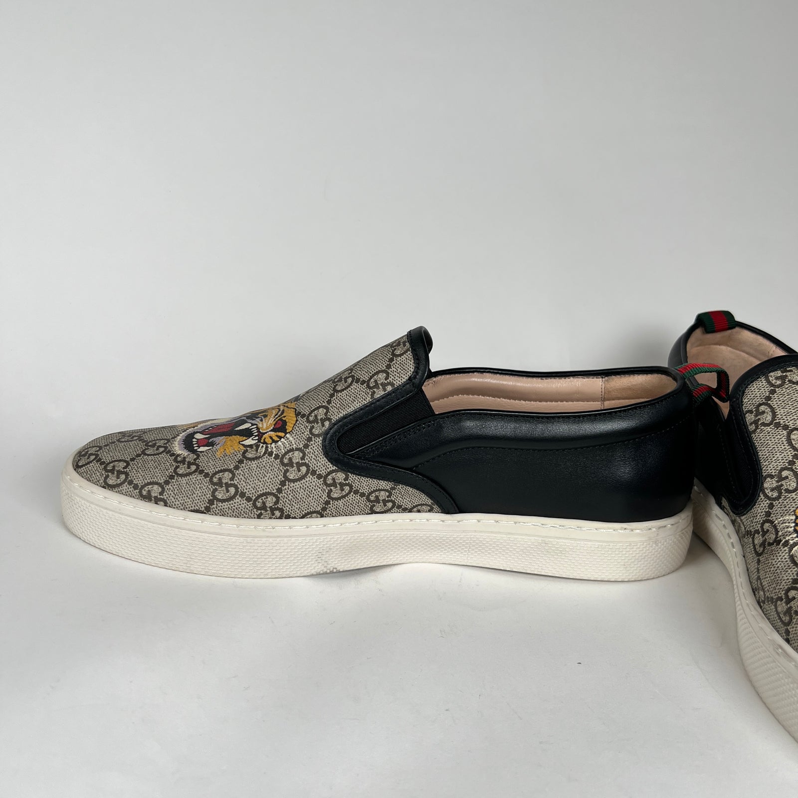 Gucci GG Tiger Print Slip On Sneakers Size 12