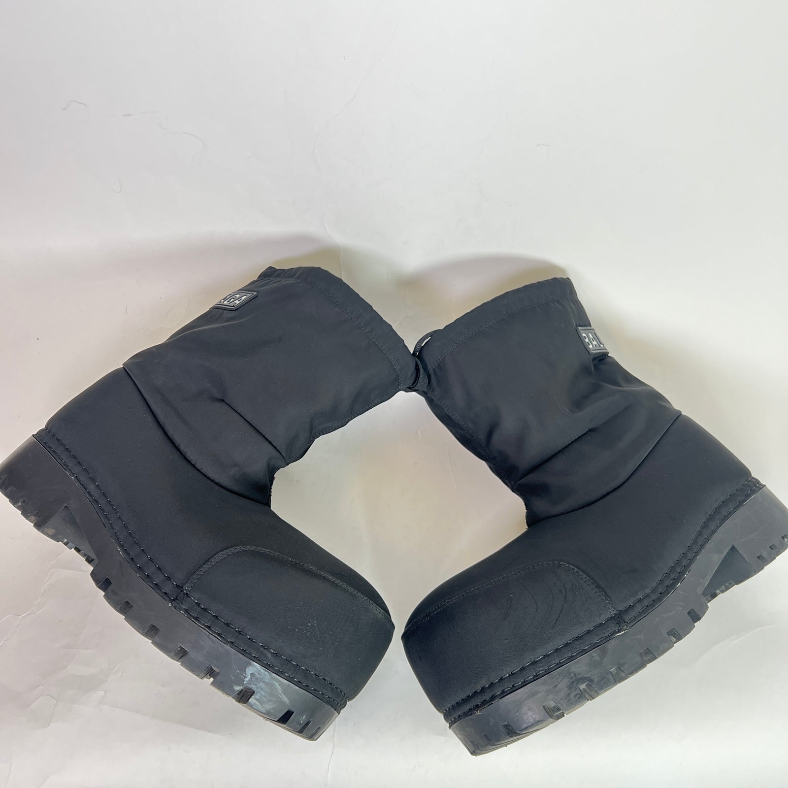 Balenciaga Black Nylon Alaska Ski Boots Size 43