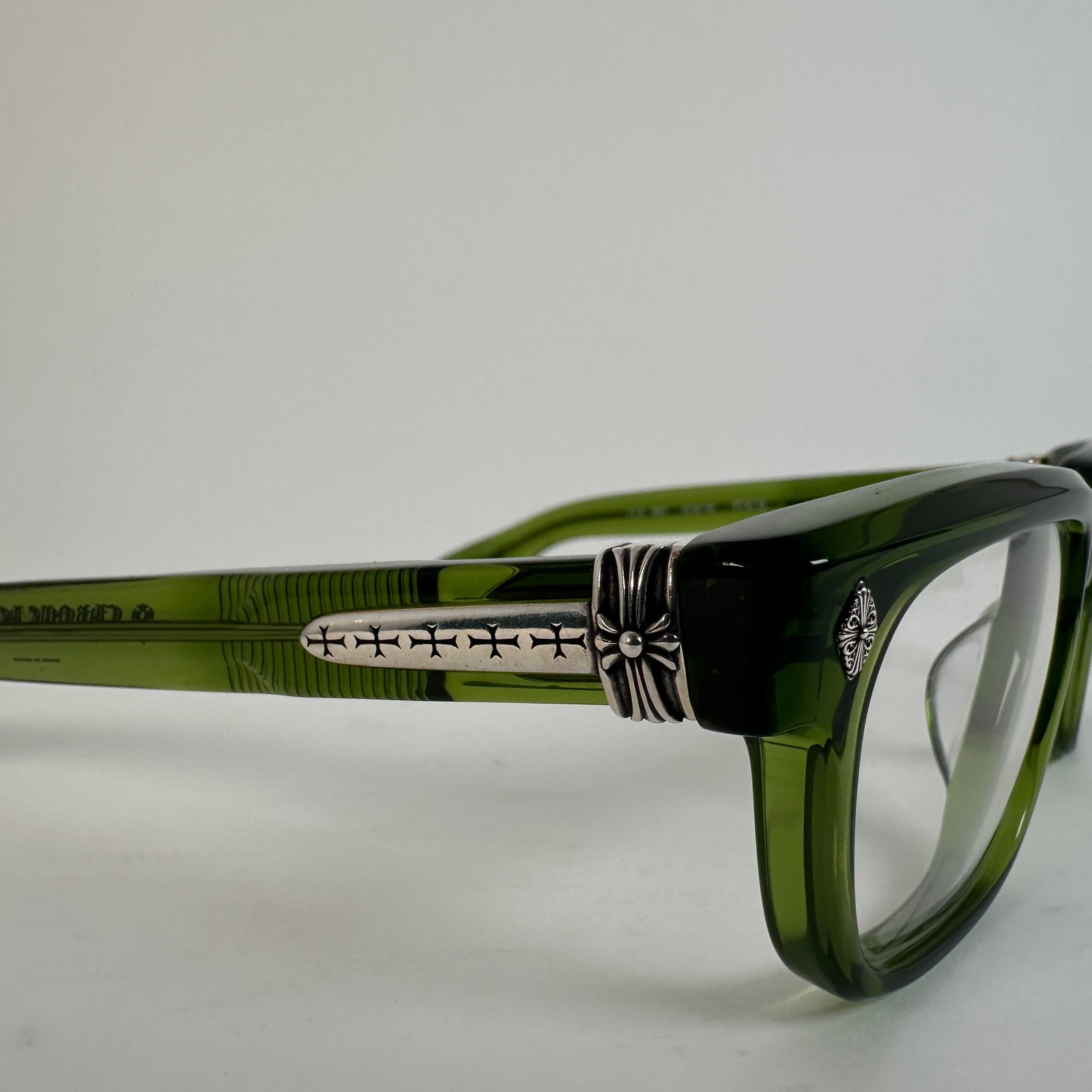 Chrome Hearts Green 'Pen 15' Glasses