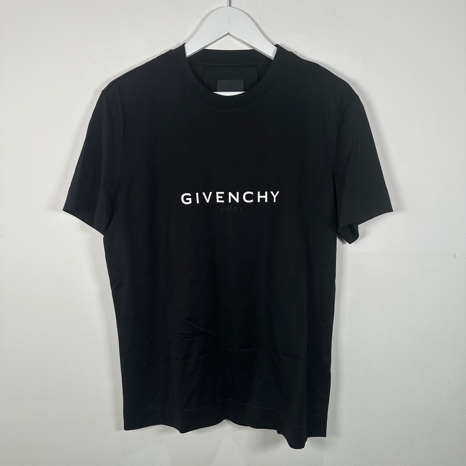 Givenchy Spelled Out Logo Black T-Shirt Size L