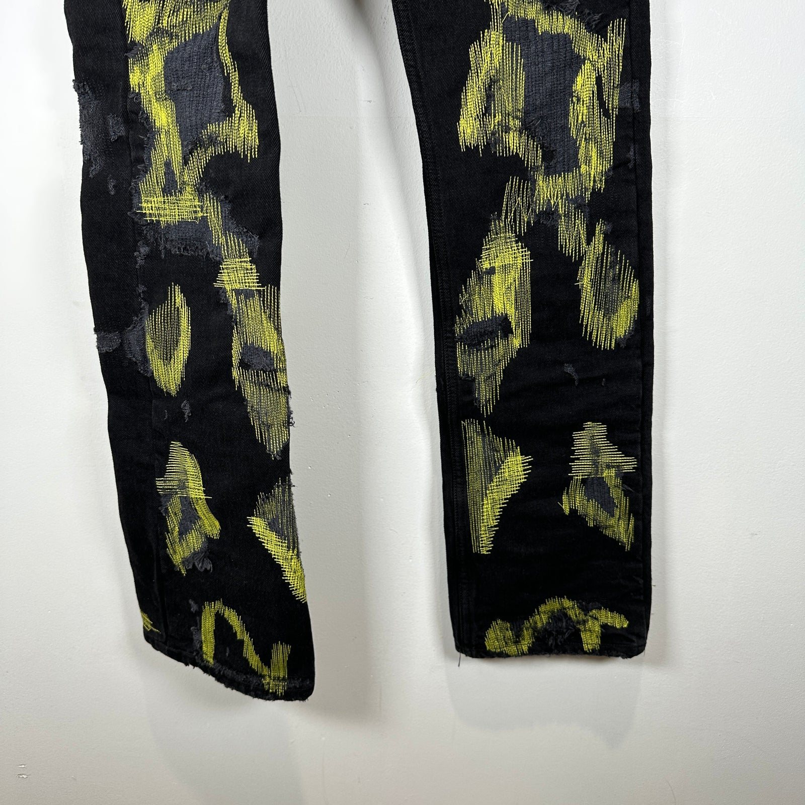 Endless Black/Yellow Embroidered Jeans Size 28