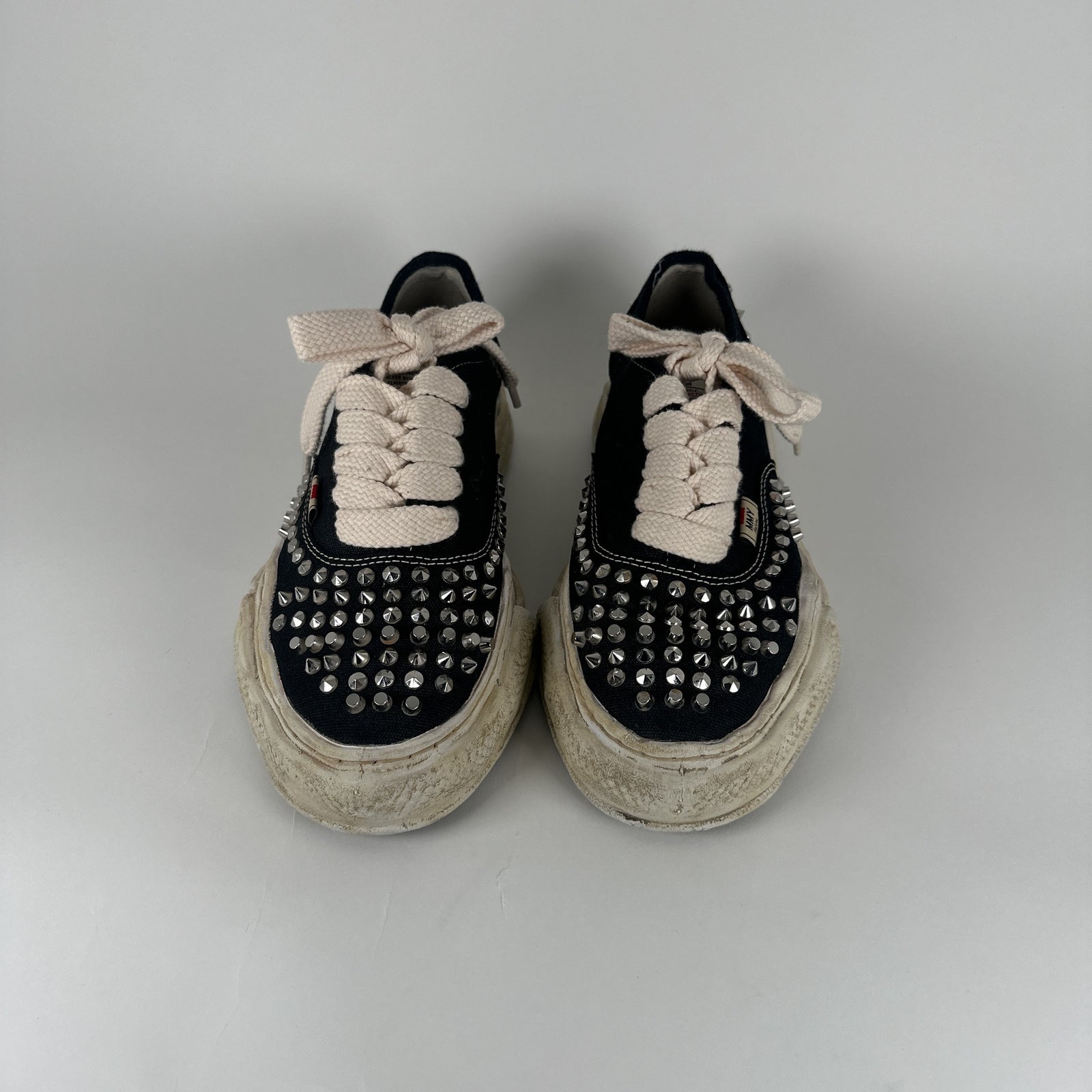 Maison Mihara Yasuhiro Studded Classic Low Top Size 43