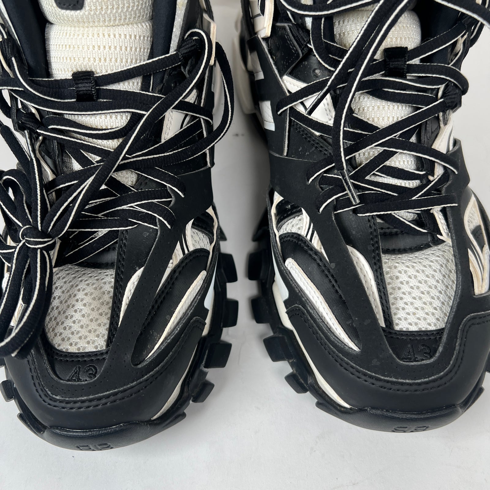 Balenciaga White/Black Hike High-Top Track Sneaker Size 43