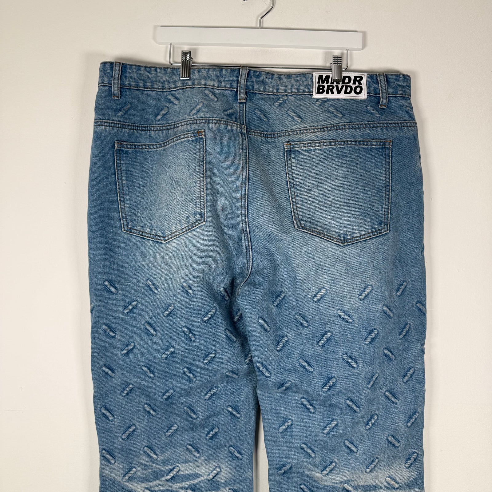 Who Decides War Blue 'Thread Plate' Denim Jeans Size 40