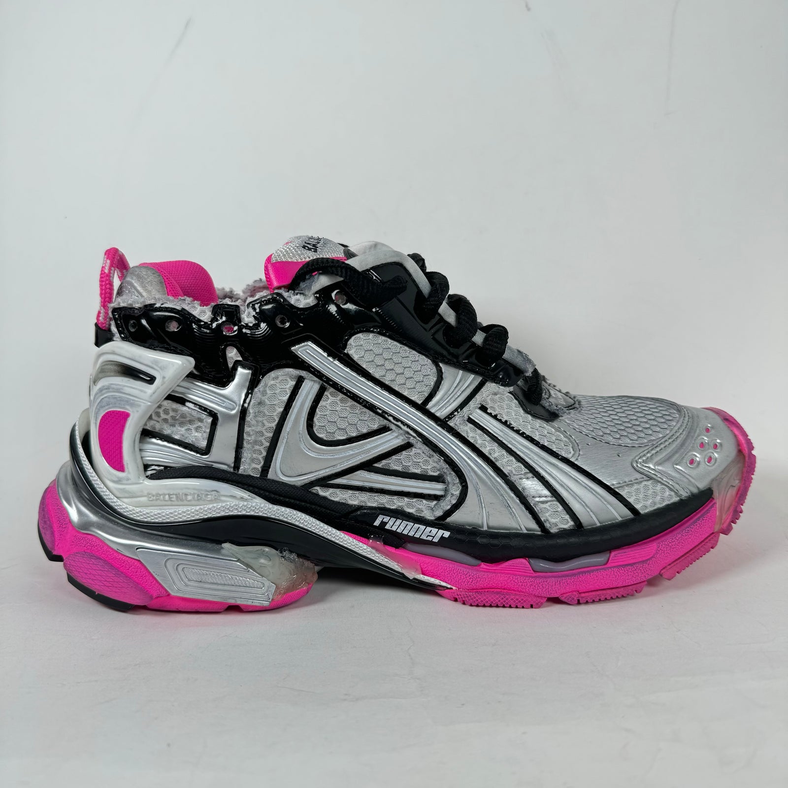 Balenciaga Black/Pink Runners Size 40