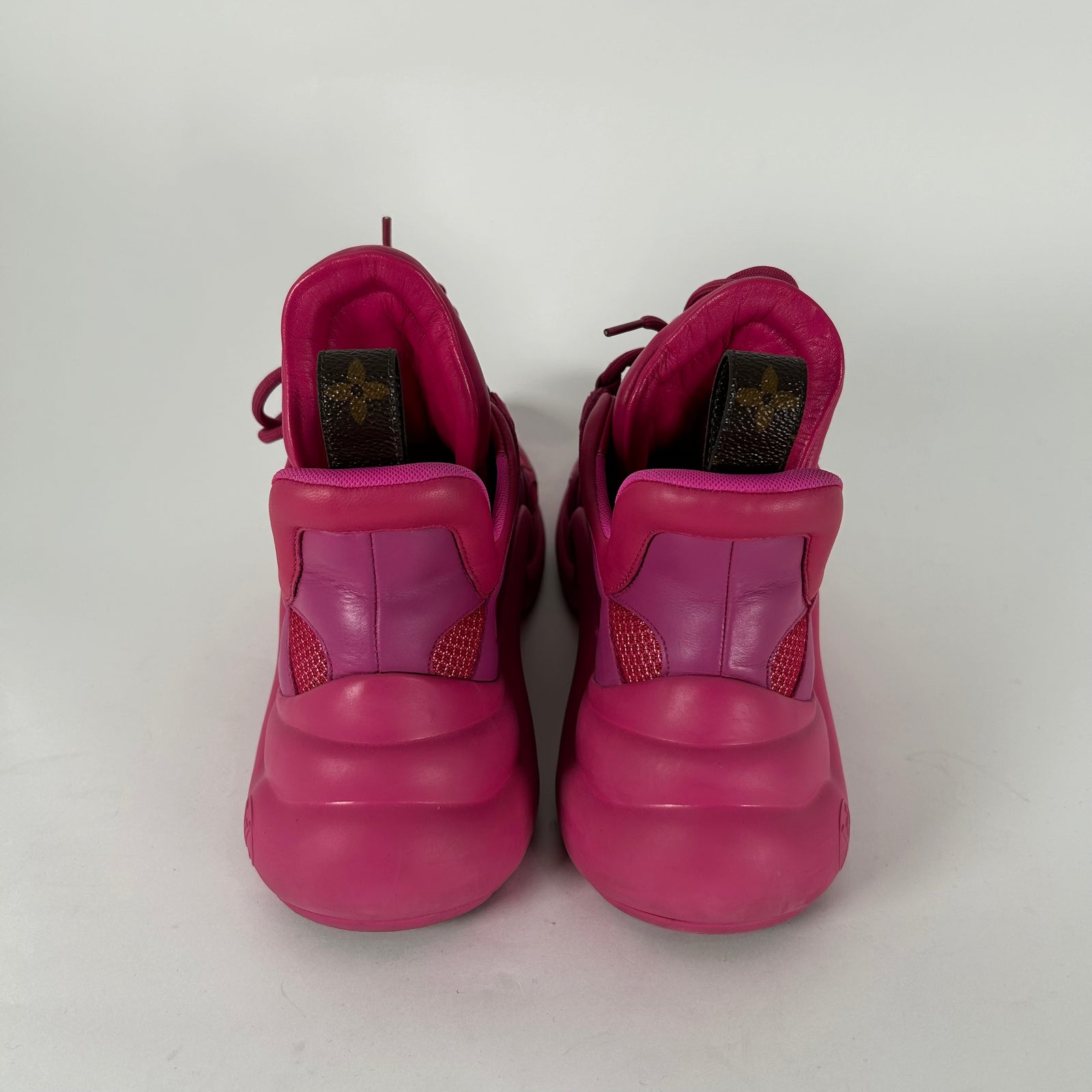 Louis Vuitton Archlight Trainer Rose Pop Size 39