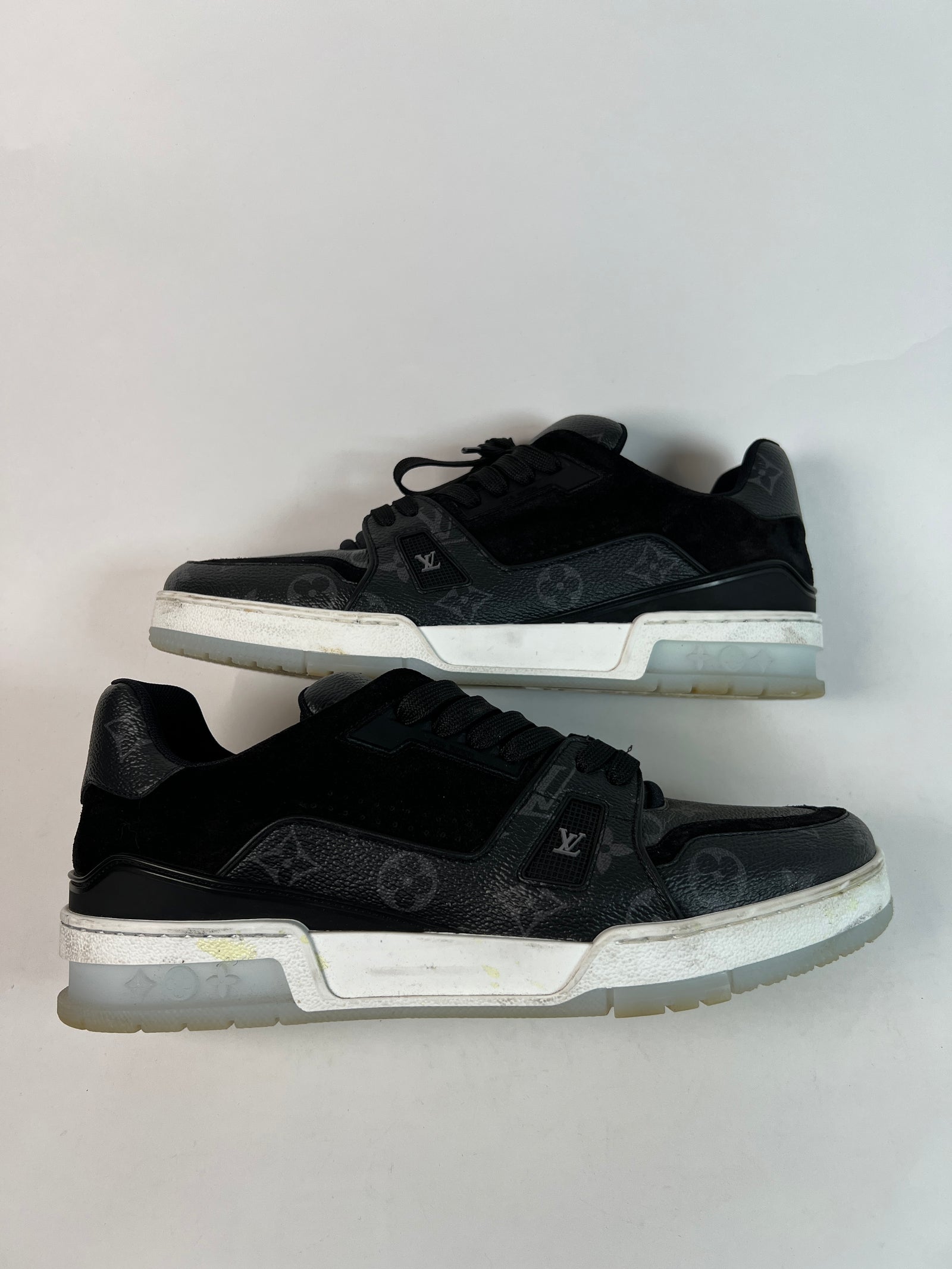 Louis Vuitton Black Monogram Trainers Sz LV8