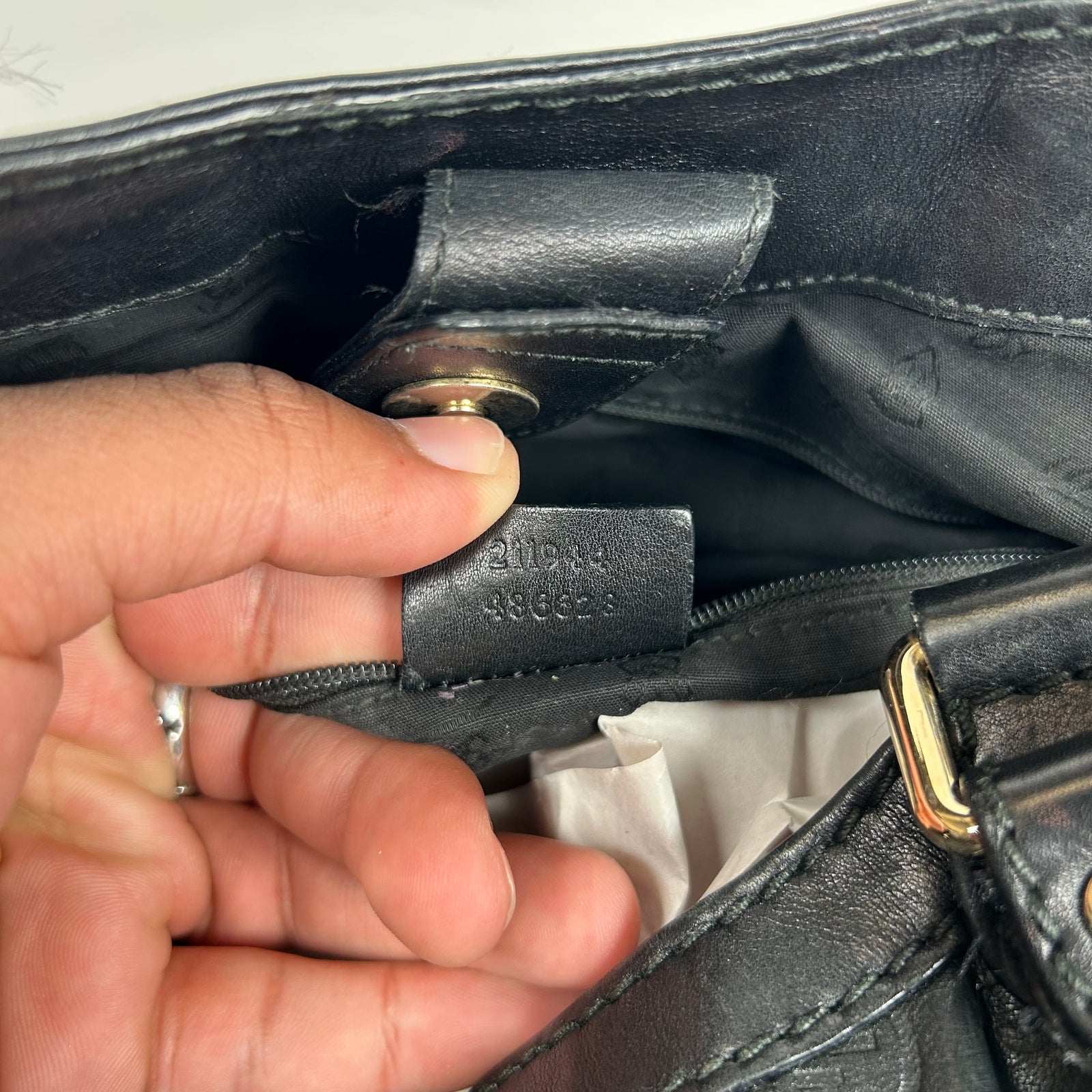 Gucci Vintage Black Guccissima Sukey Handbag