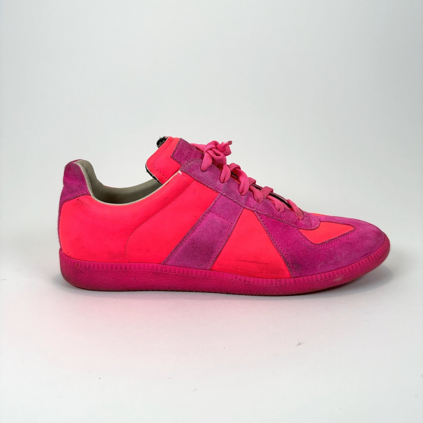 Maison Margiela Pink 'GAT' Low-top Sneakers