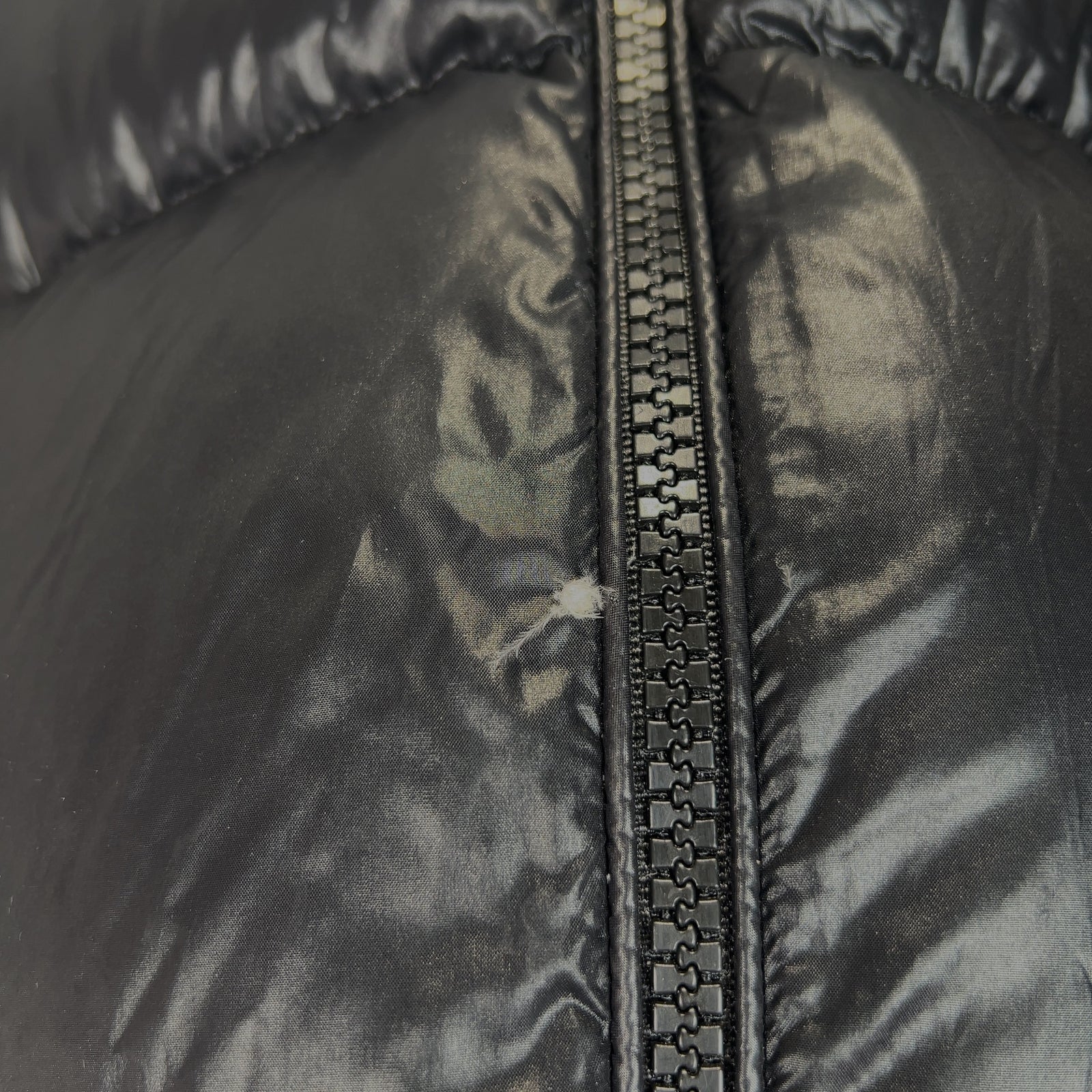 Moncler Black Erins Giubbotto Puffer Jacket