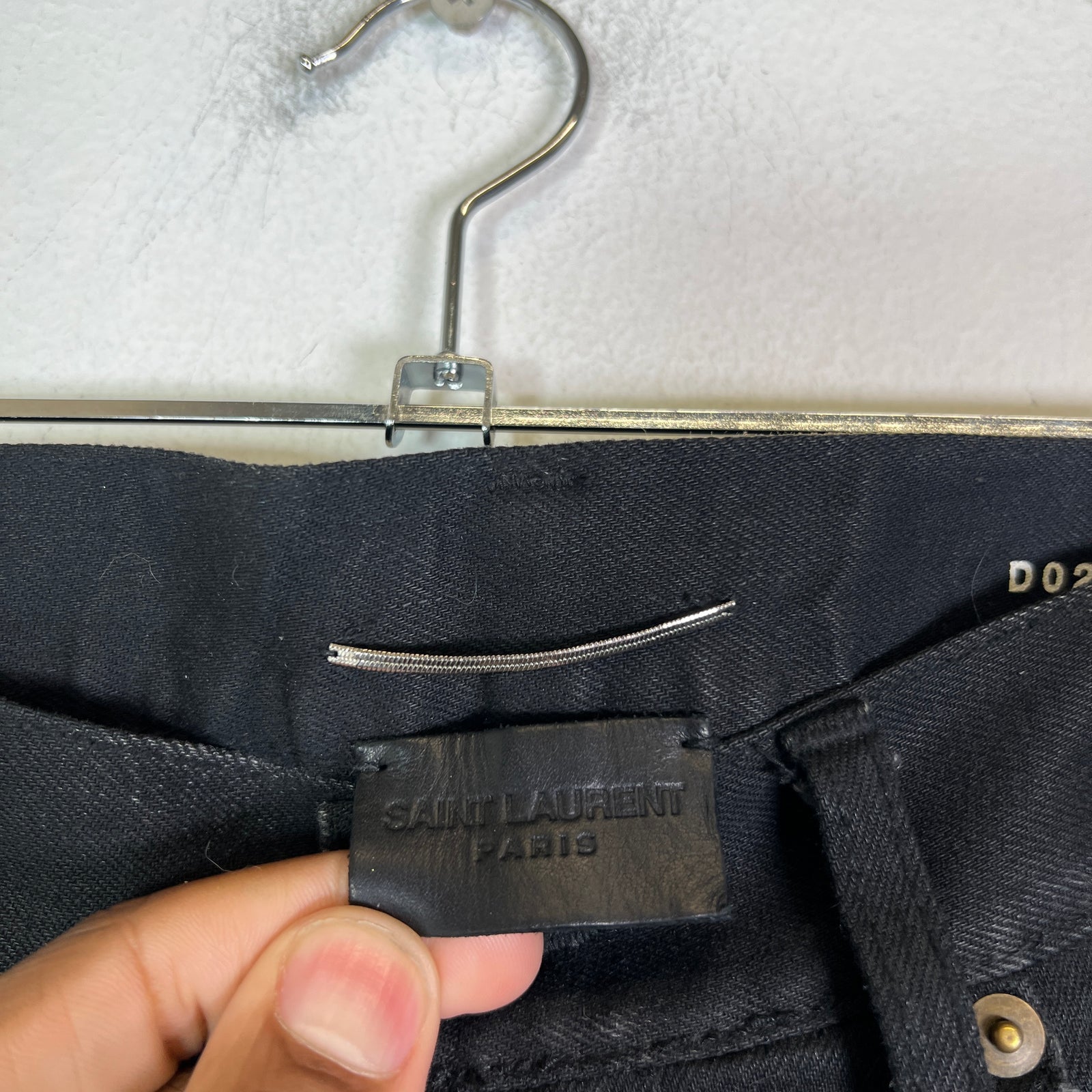 Saint Laurent Black D02 Crash Denim Size 27
