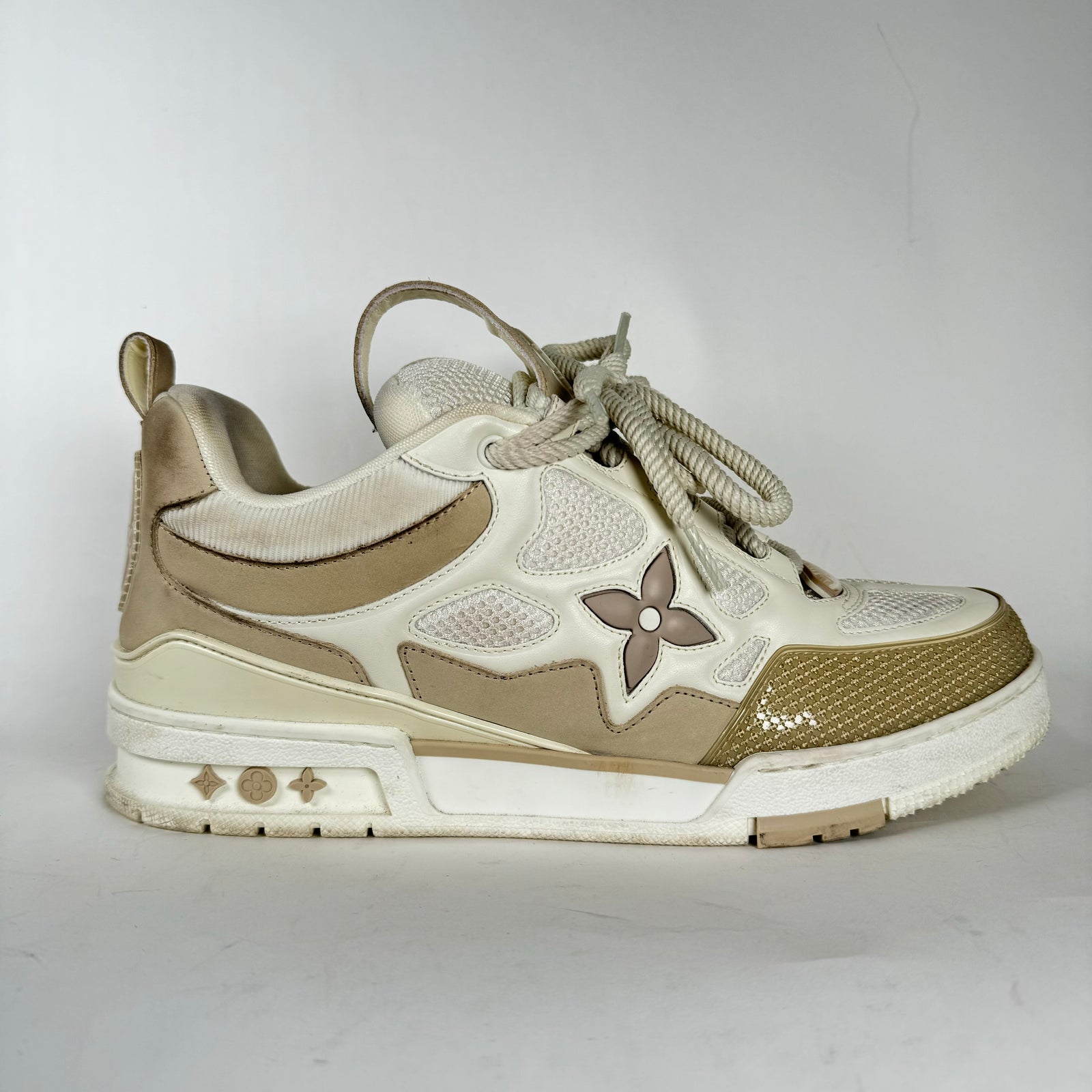 Louis Vuitton Beige Skate Sneakers Size LV 10