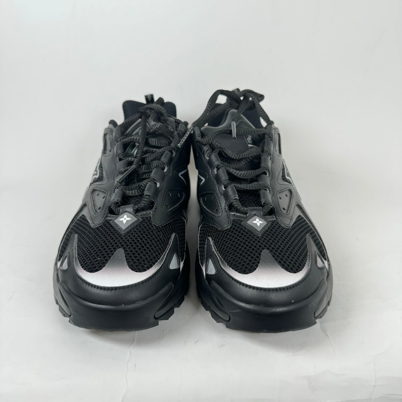 Louis Vuitton Black/Grey Tactic Runners Size LV 8