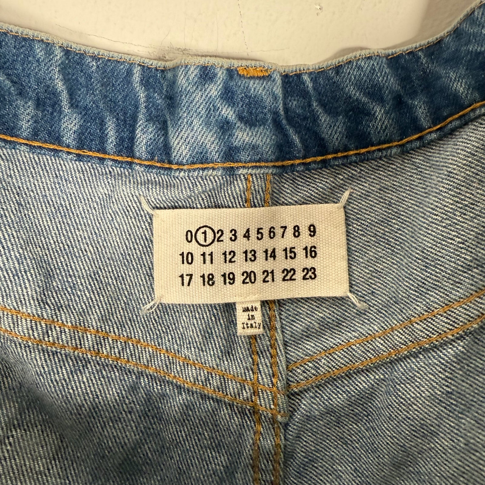 Maison Margiela Distressed Pleat Jeans Size 34