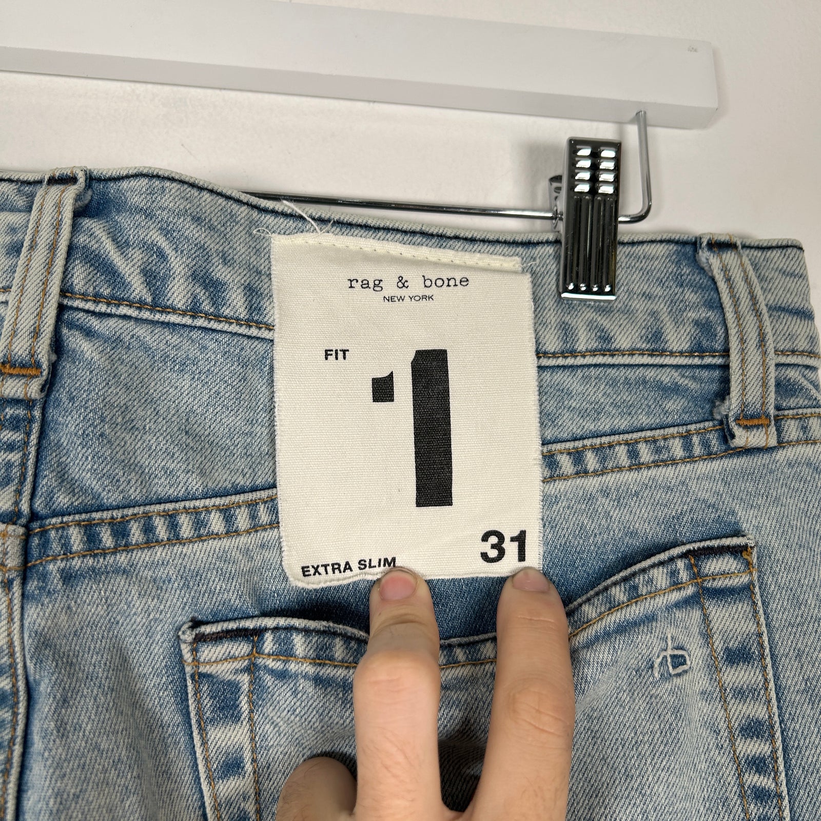 Rag & Bone Fit 1 Extra Slim Bleach Wash Jeans Size 31