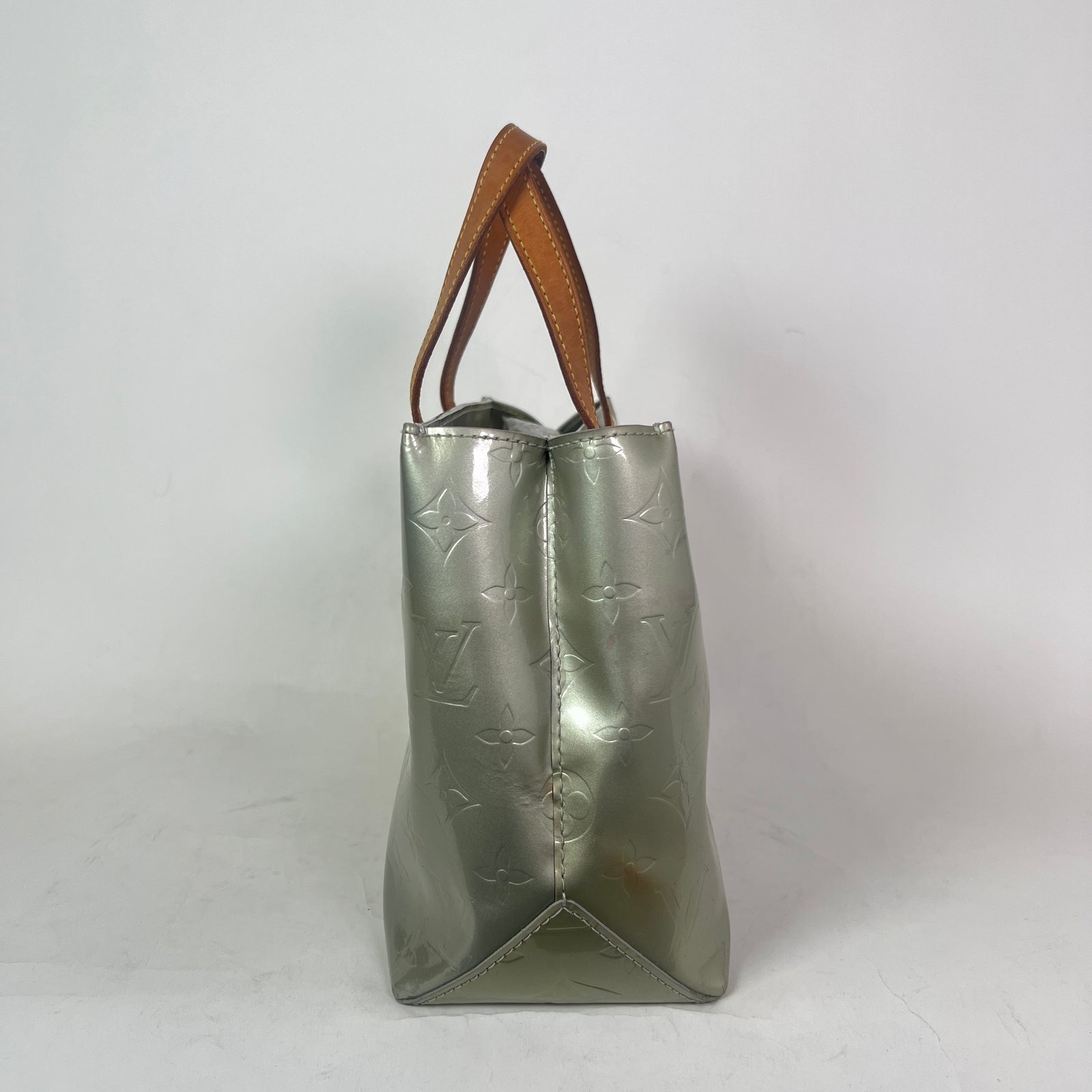 Louis Vuitton Blue Lavender Monogram Vernis Reade PM Handbag