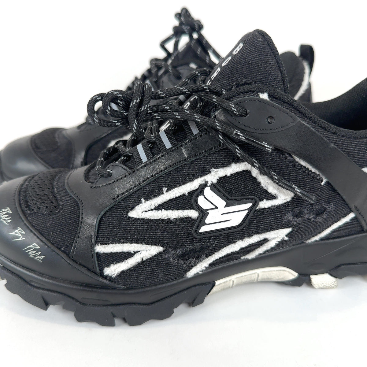 Sicko x Vessel 'Born From Pain' Hiking Sneakers