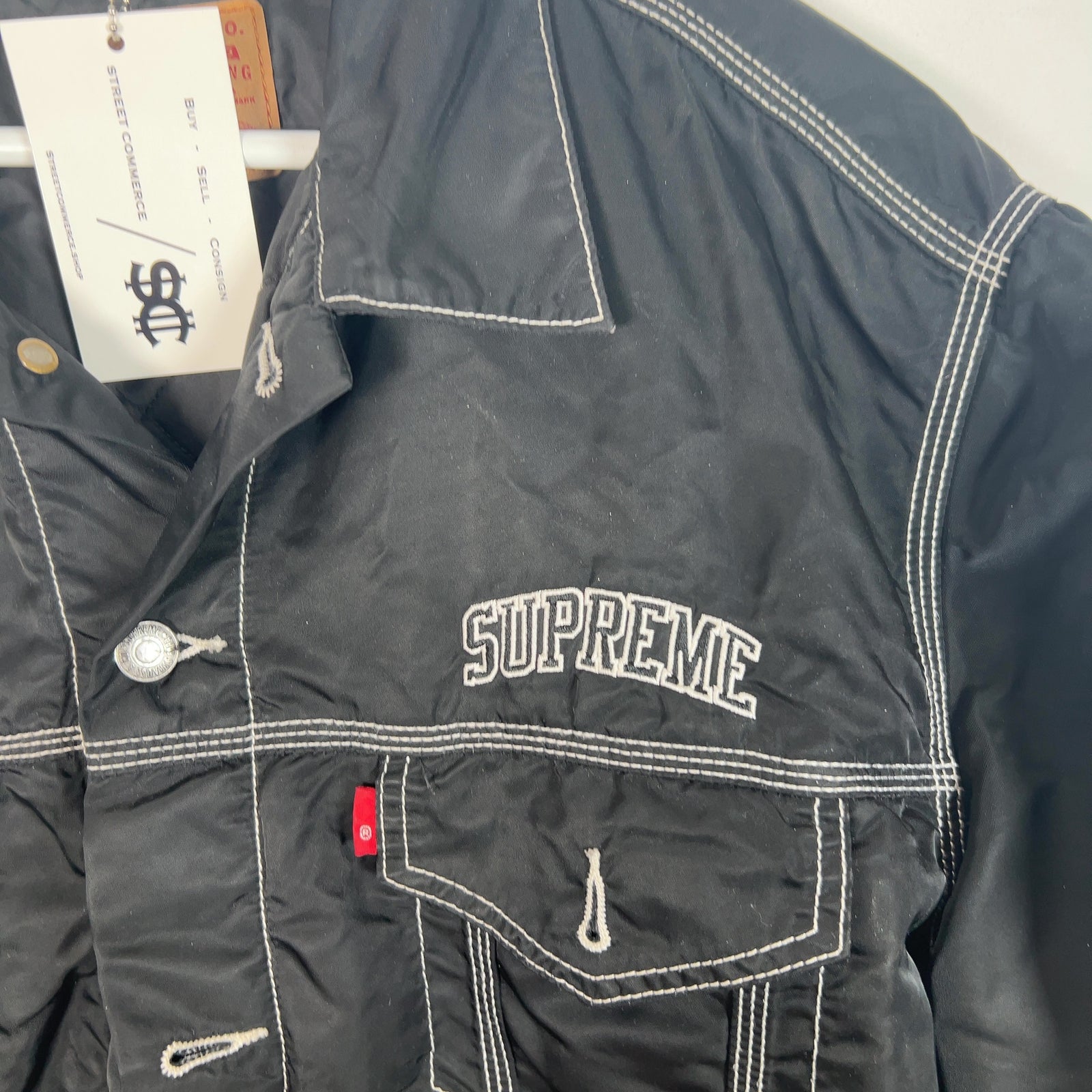 Supreme x Levi's Black FW19 Nylon Trucker Jacket