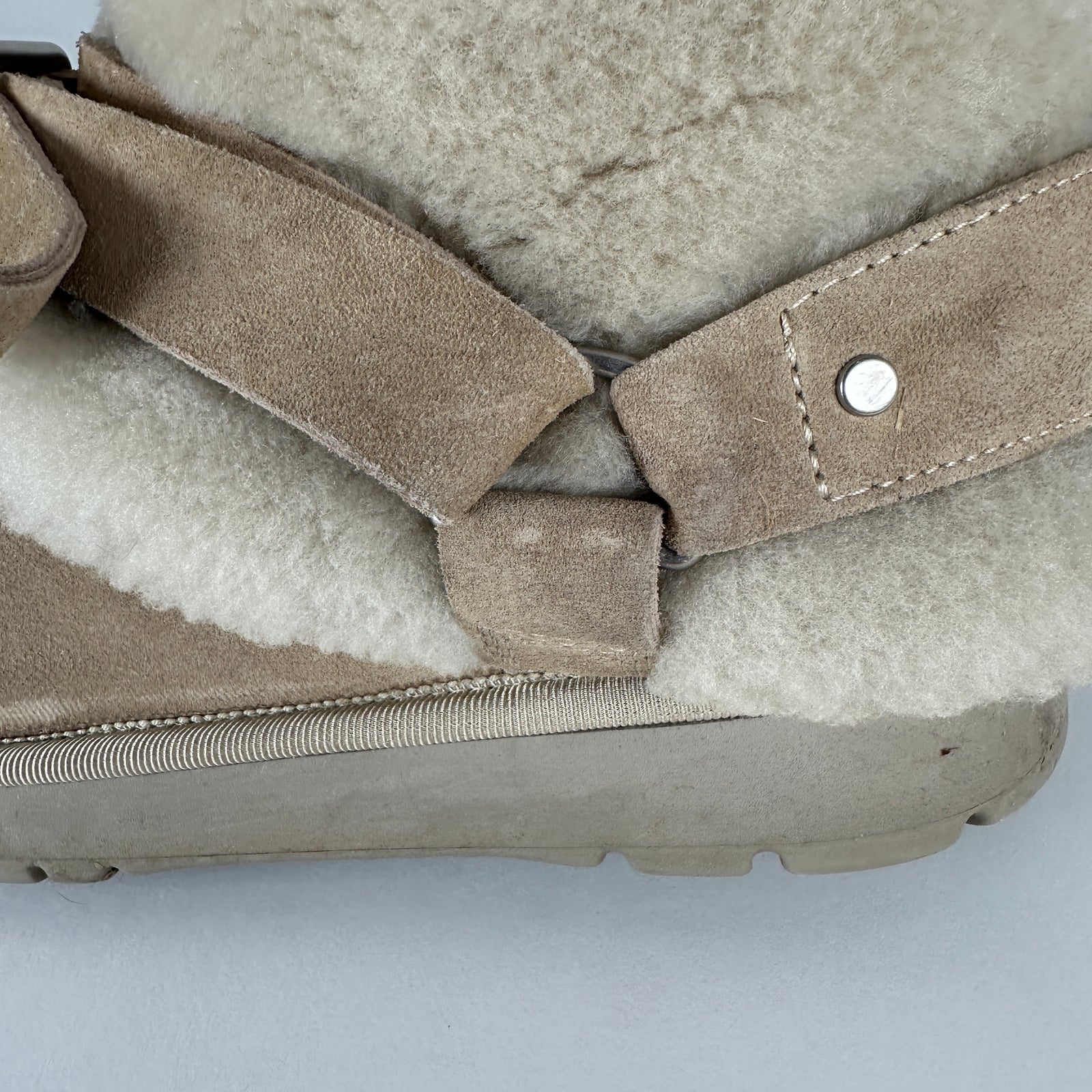Burberry Chubby Suede Shearling Boots Size 40