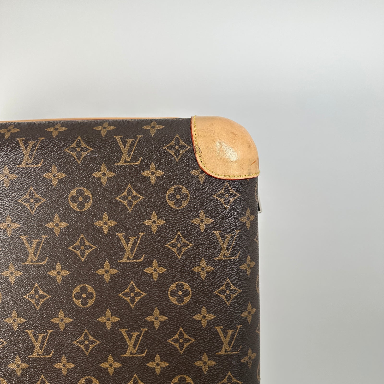 Louis Vuitton Monogram Horizon Luggage 50