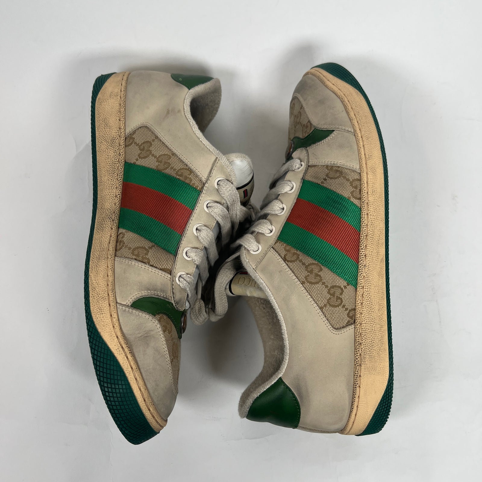 Gucci Beige GG Distressed Screener Size GG 9.5
