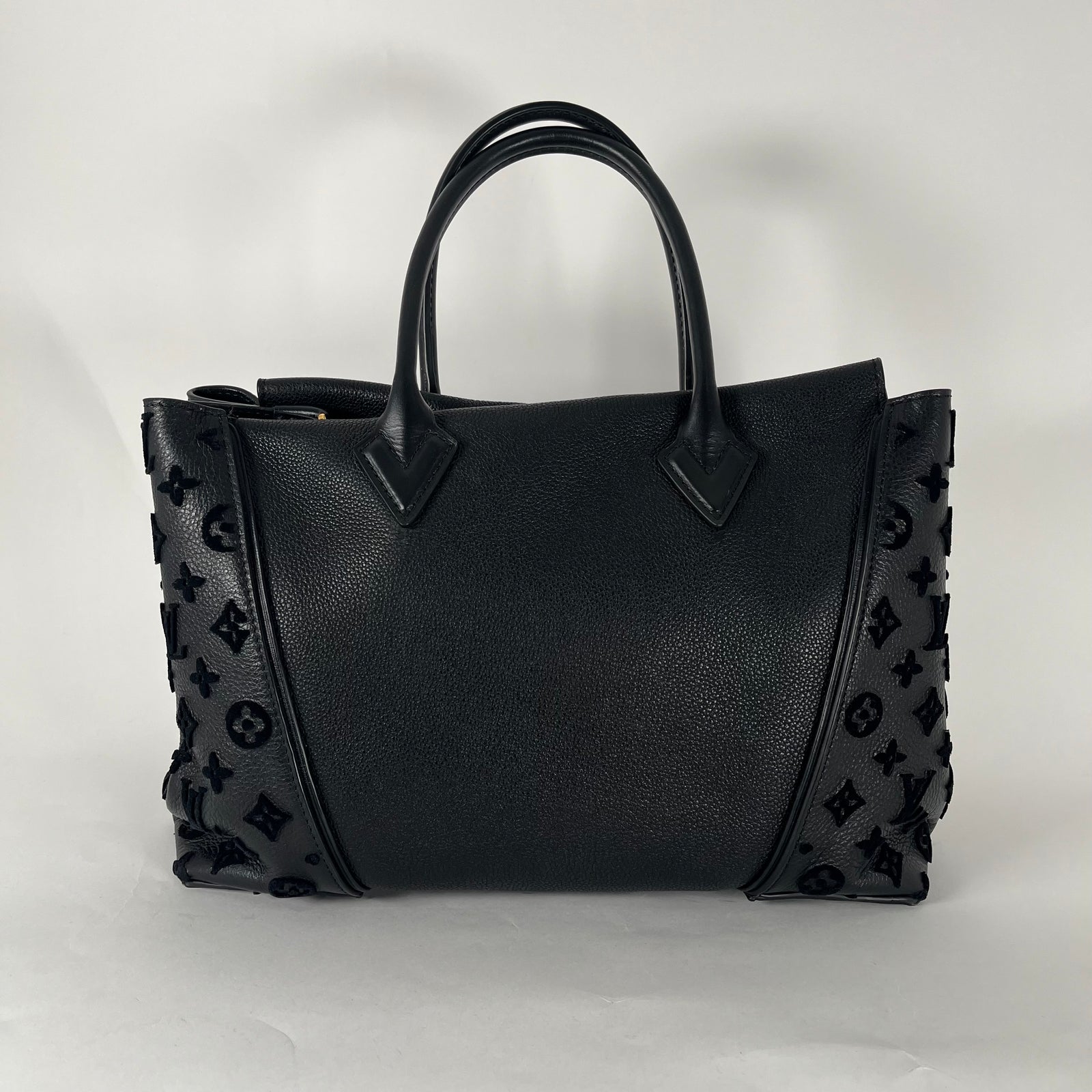 Louis Vuitton Black Veau Cachemire W Tote PM