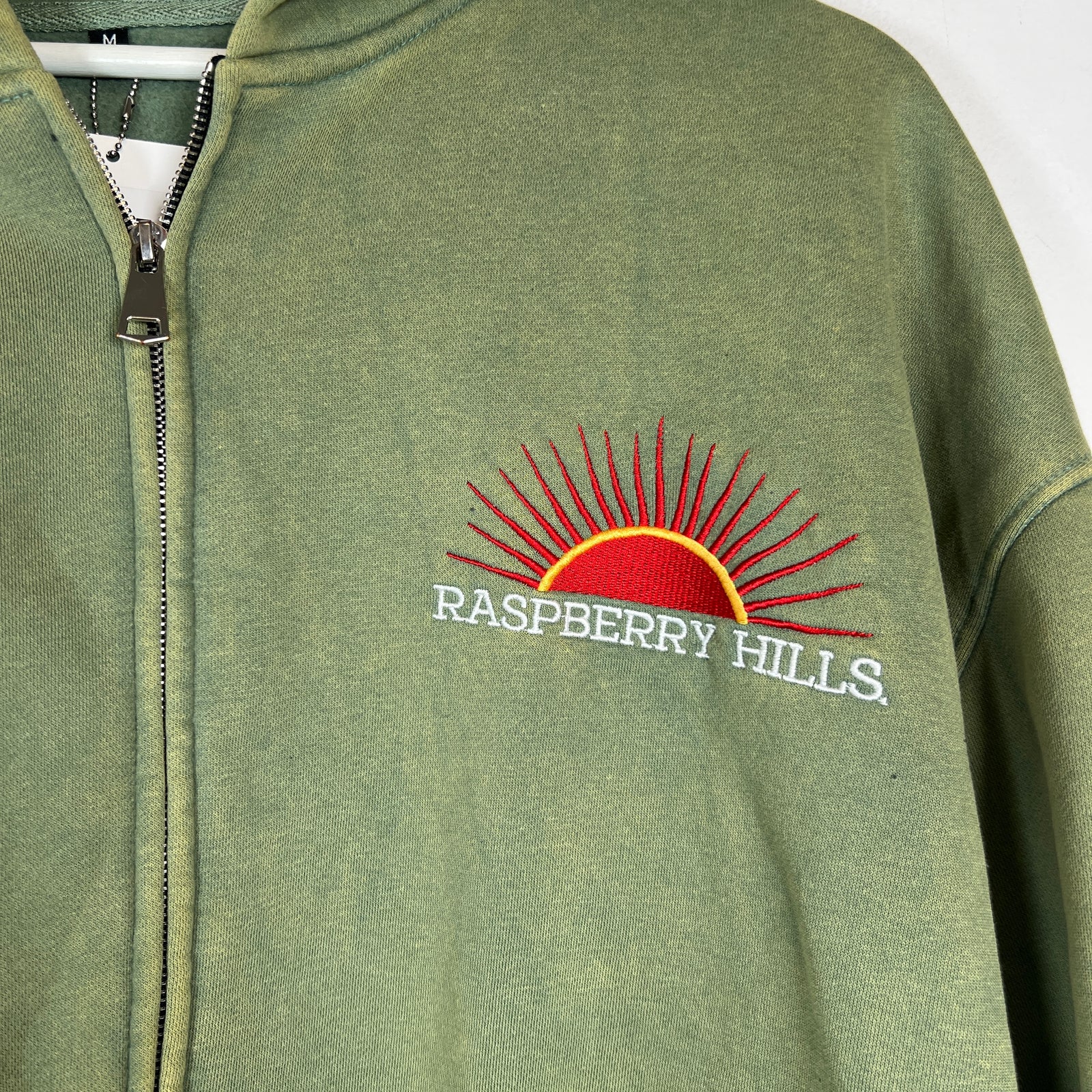 GV Gallery Green Raspberry Hills Zip-Up Hoodie Size M