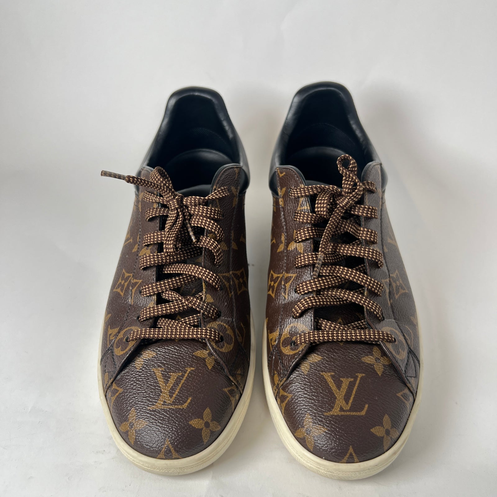 Louis Vuitton Brown Monogram Luxembourg Low-Top Sneaker Size LV 8