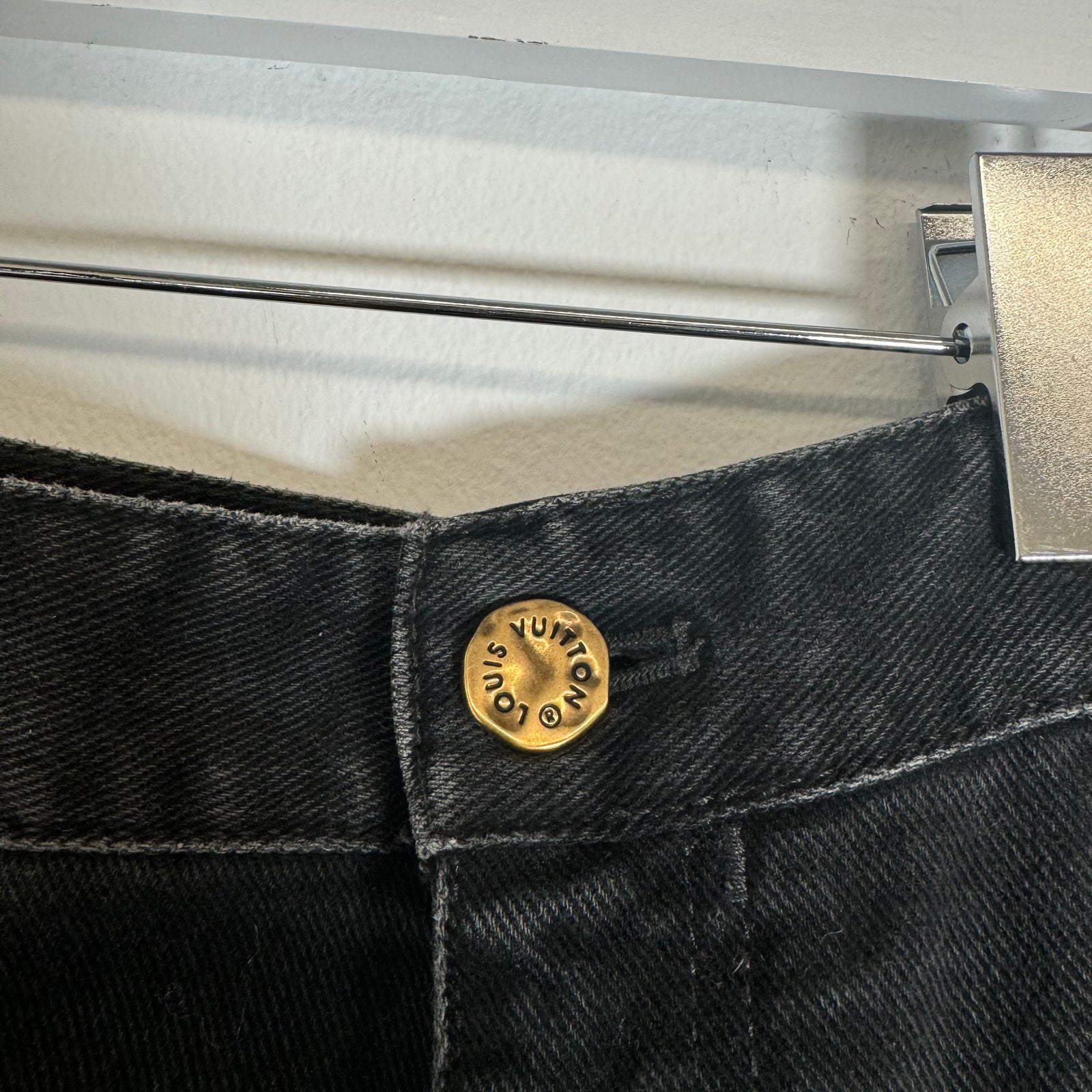 Louis Vuitton SS24 Zip Pocket Size 36