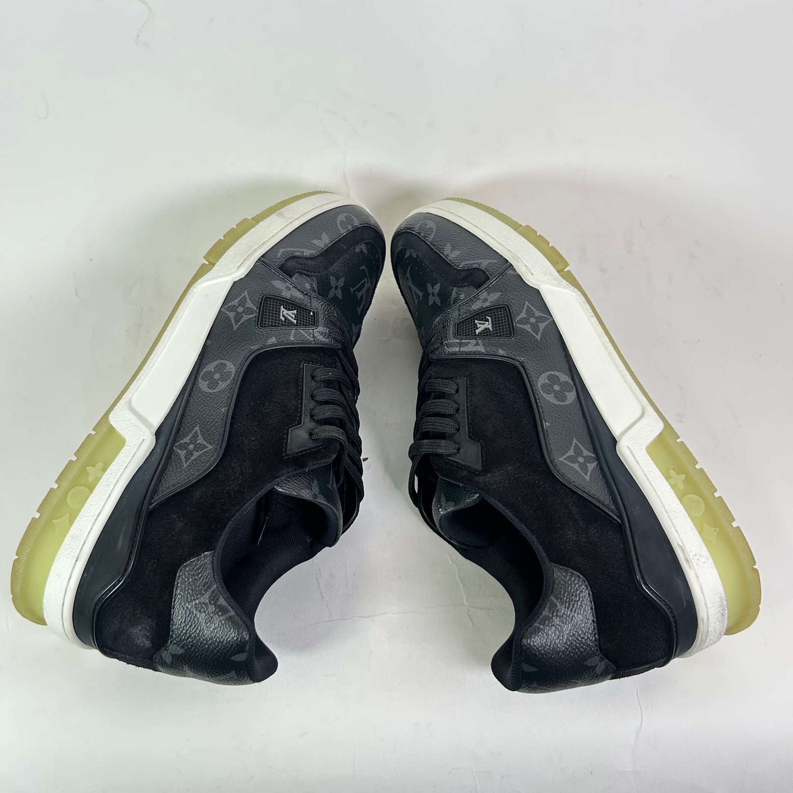 Louis Vuitton Black Monogram Trainer Size LV 9