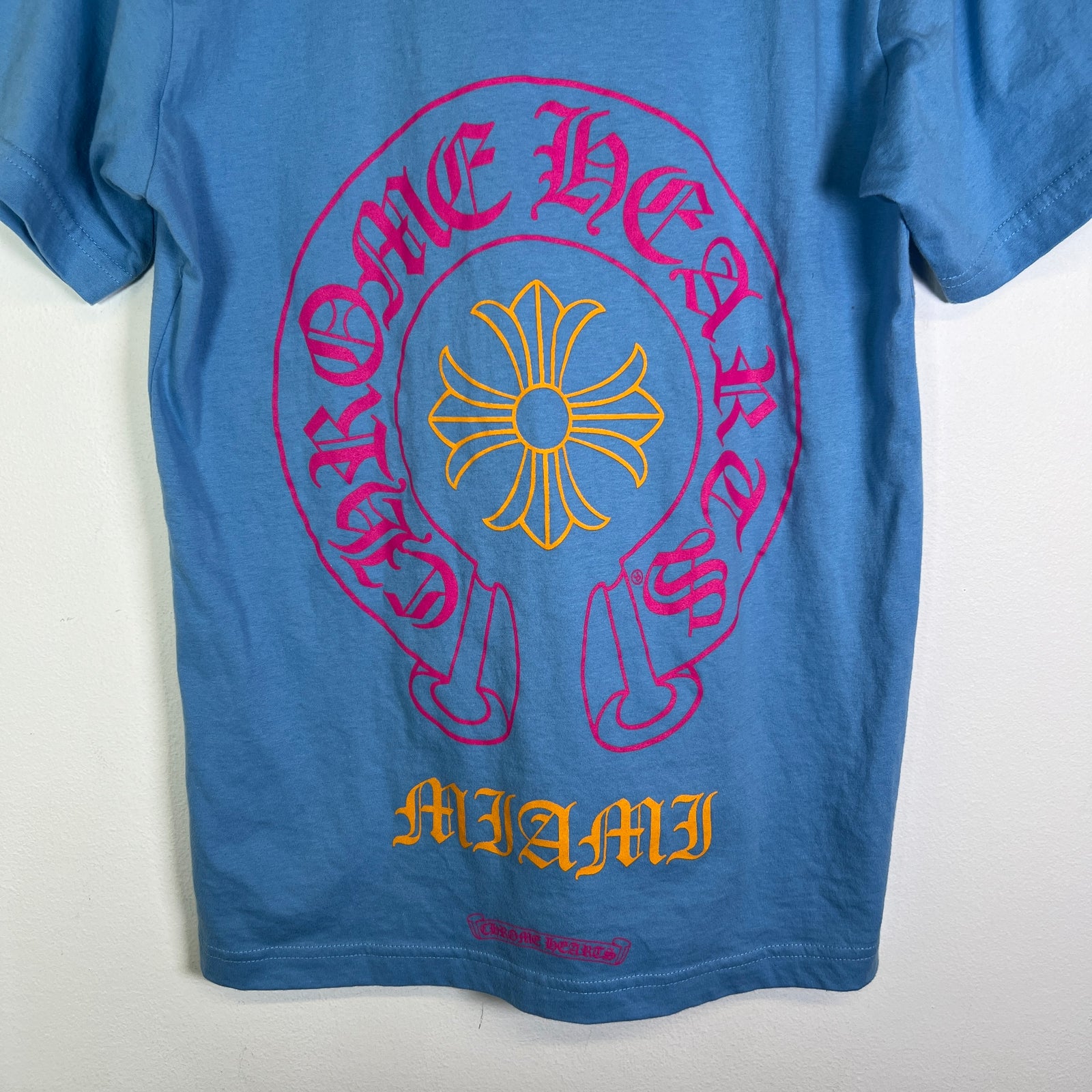 Chrome Hearts Blue/Pink Miami Art Basel Horseshoe Logo T-Shirt Size S