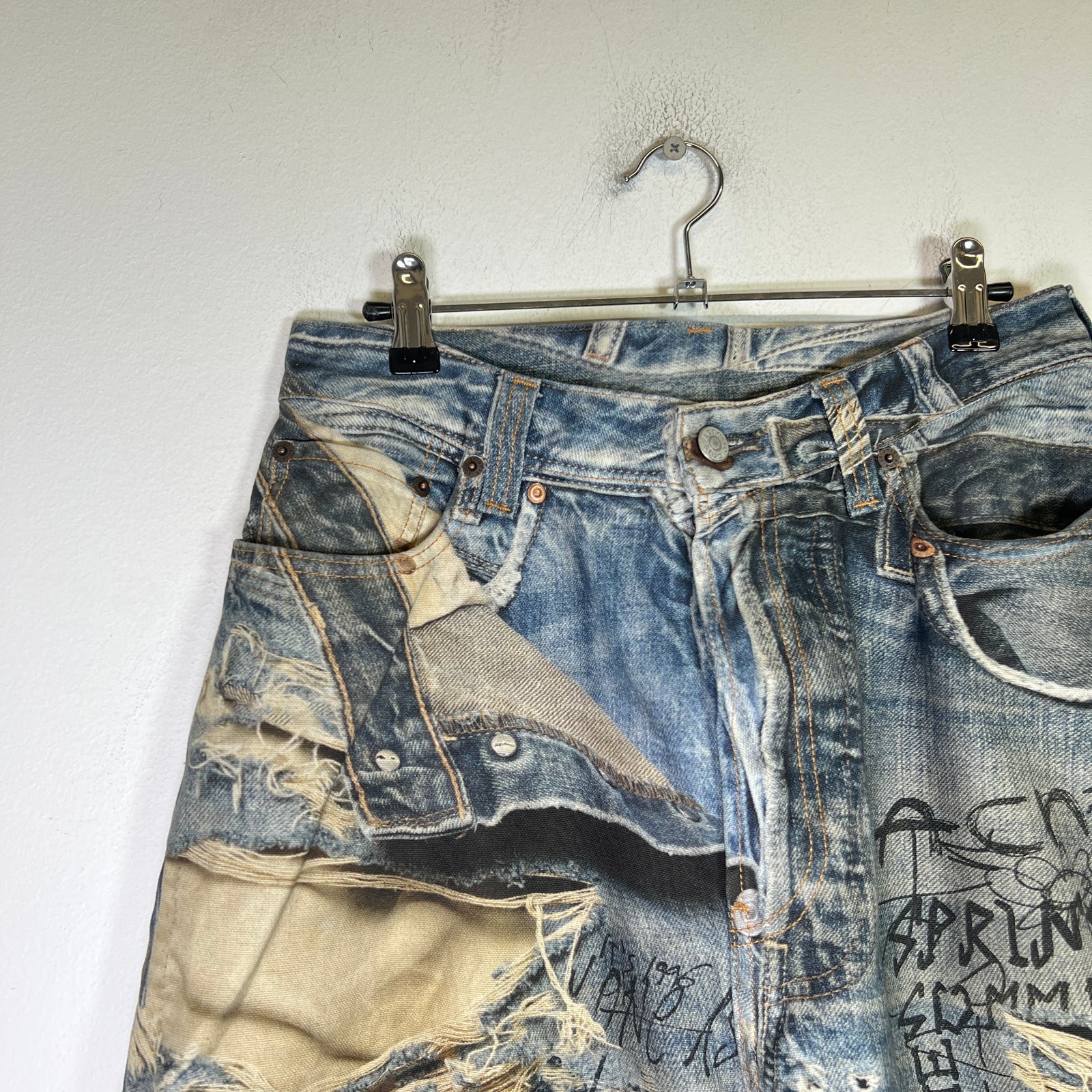 Acne Studios 2023 'Trompe L'oeil' Distressed Graffiti Super Baggy Denim Jeans Size 28