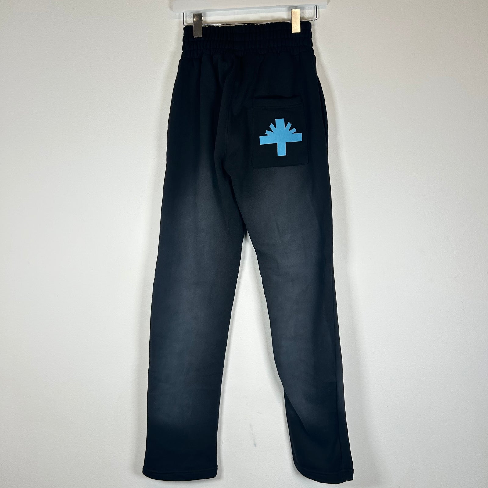 Vertabrae Black/Pink C-2 Sweatpants Size M