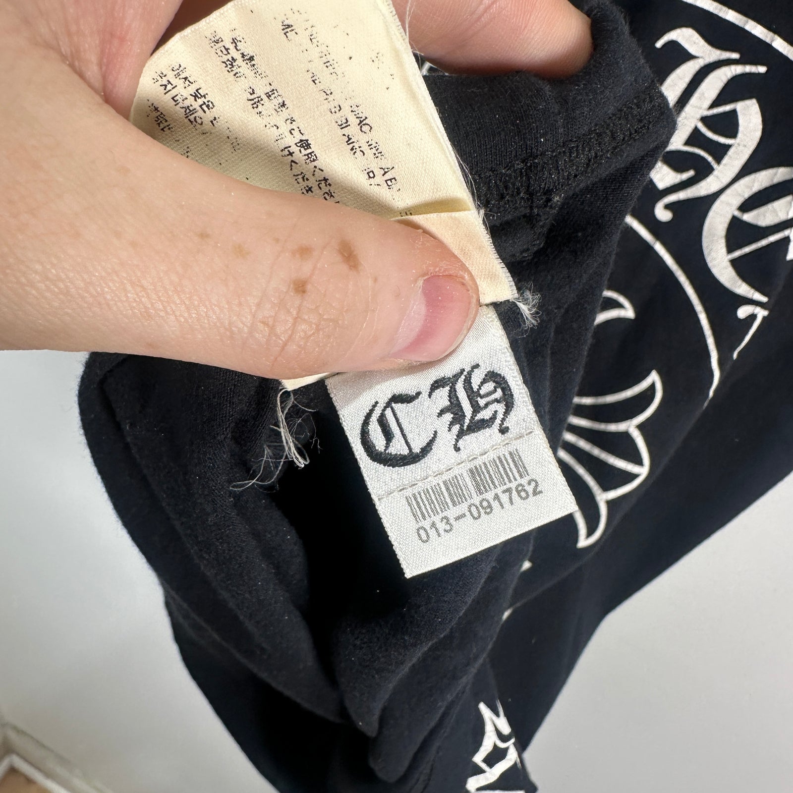 Chrome Hearts Black 'Hong Kong' Horseshoe Graphic T-Shirt Size S