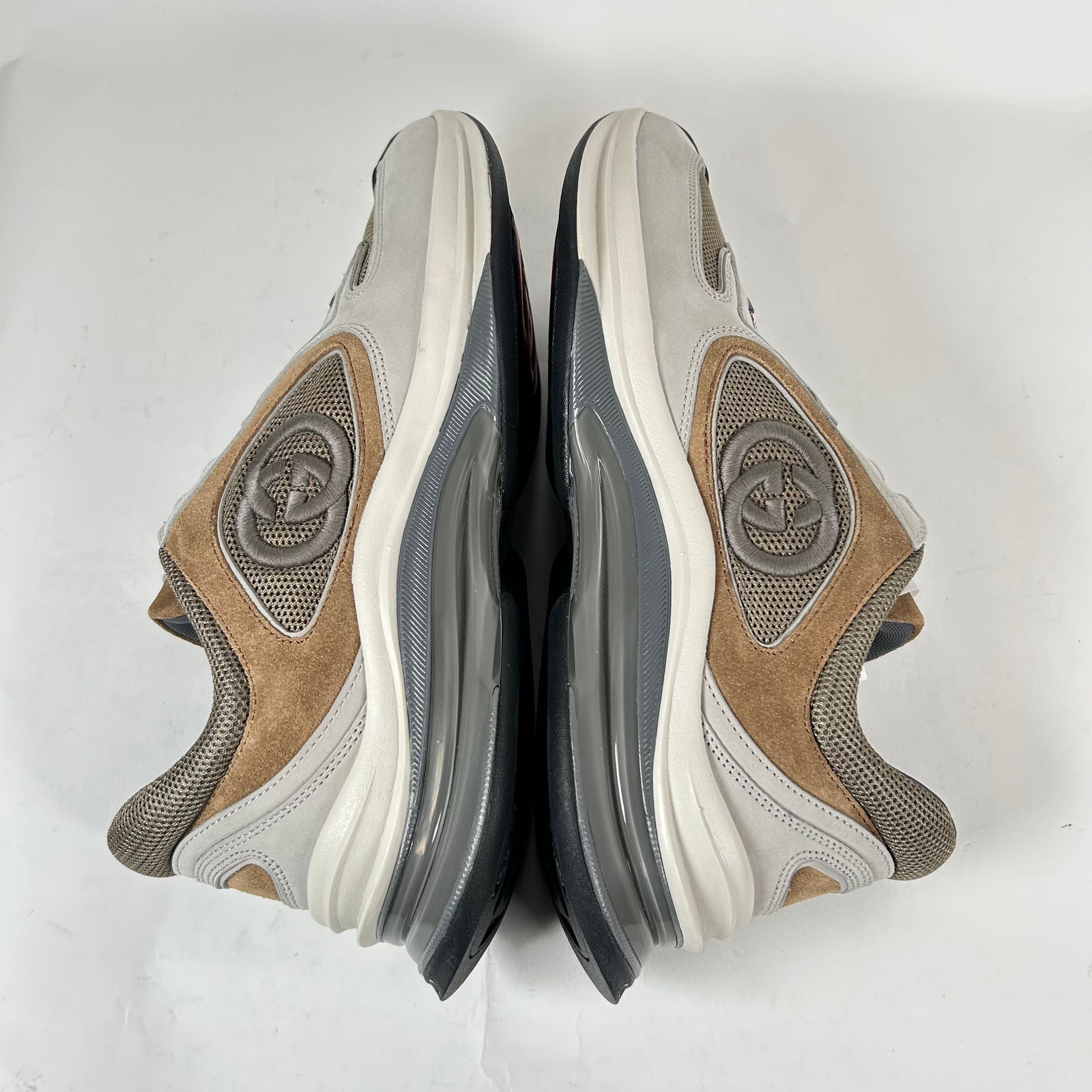 Gucci Gray/Brown Interlocking G Runners Size GG 9
