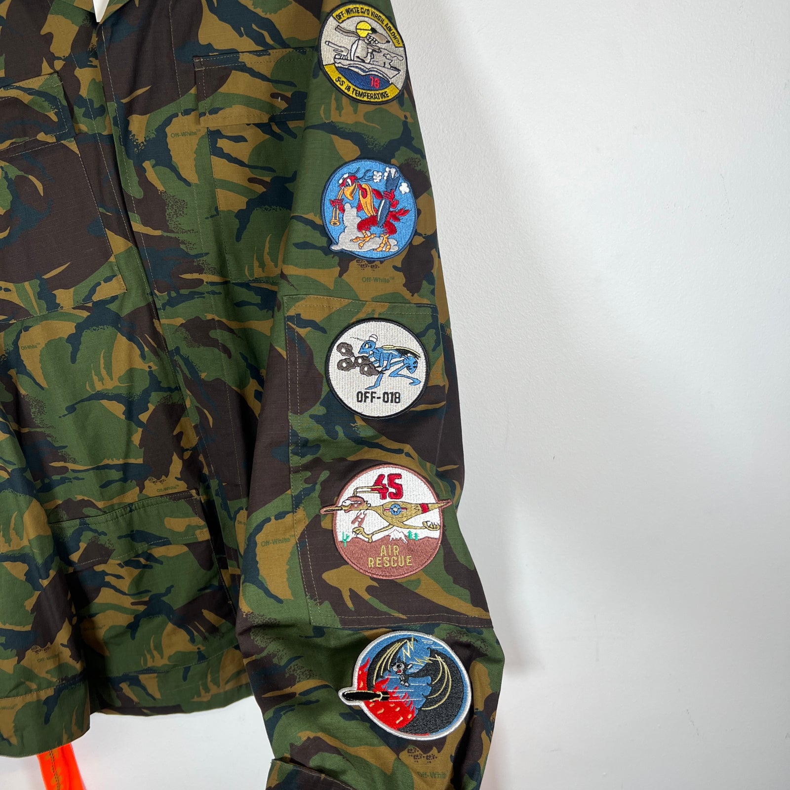 Off-White SS18 Camo Field Patches M-65 Cargo Jacket Size XXL