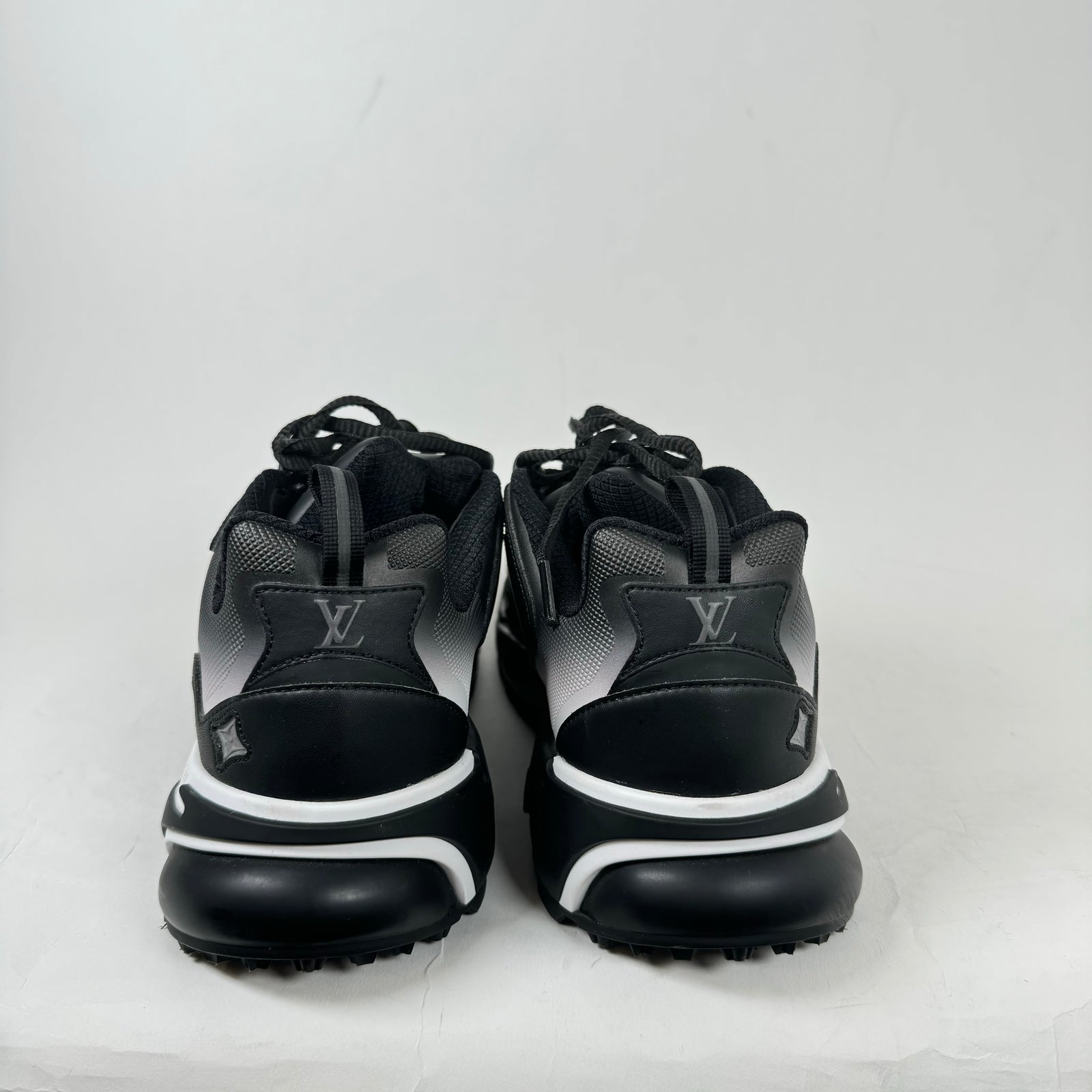 Louis Vuitton Black/Grey Tactic Runners Size LV 8